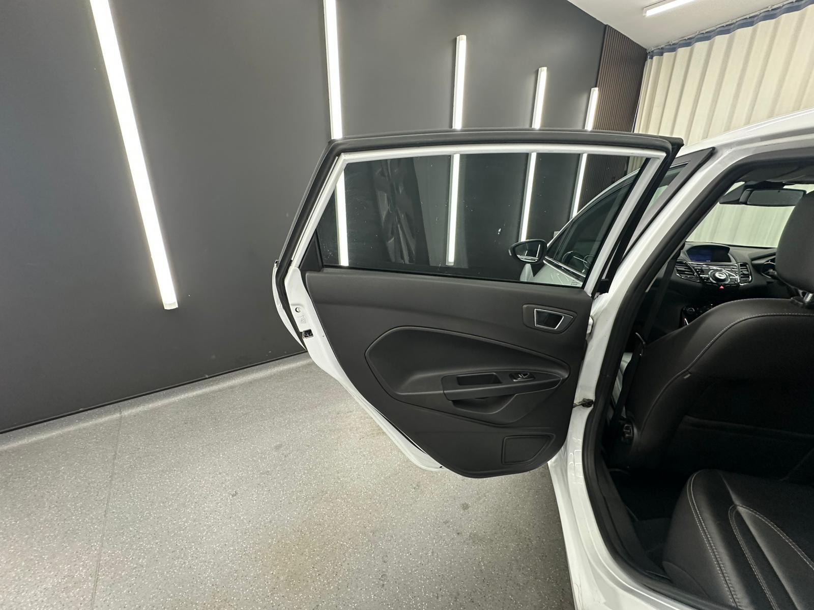 Ford Fiesta view 20