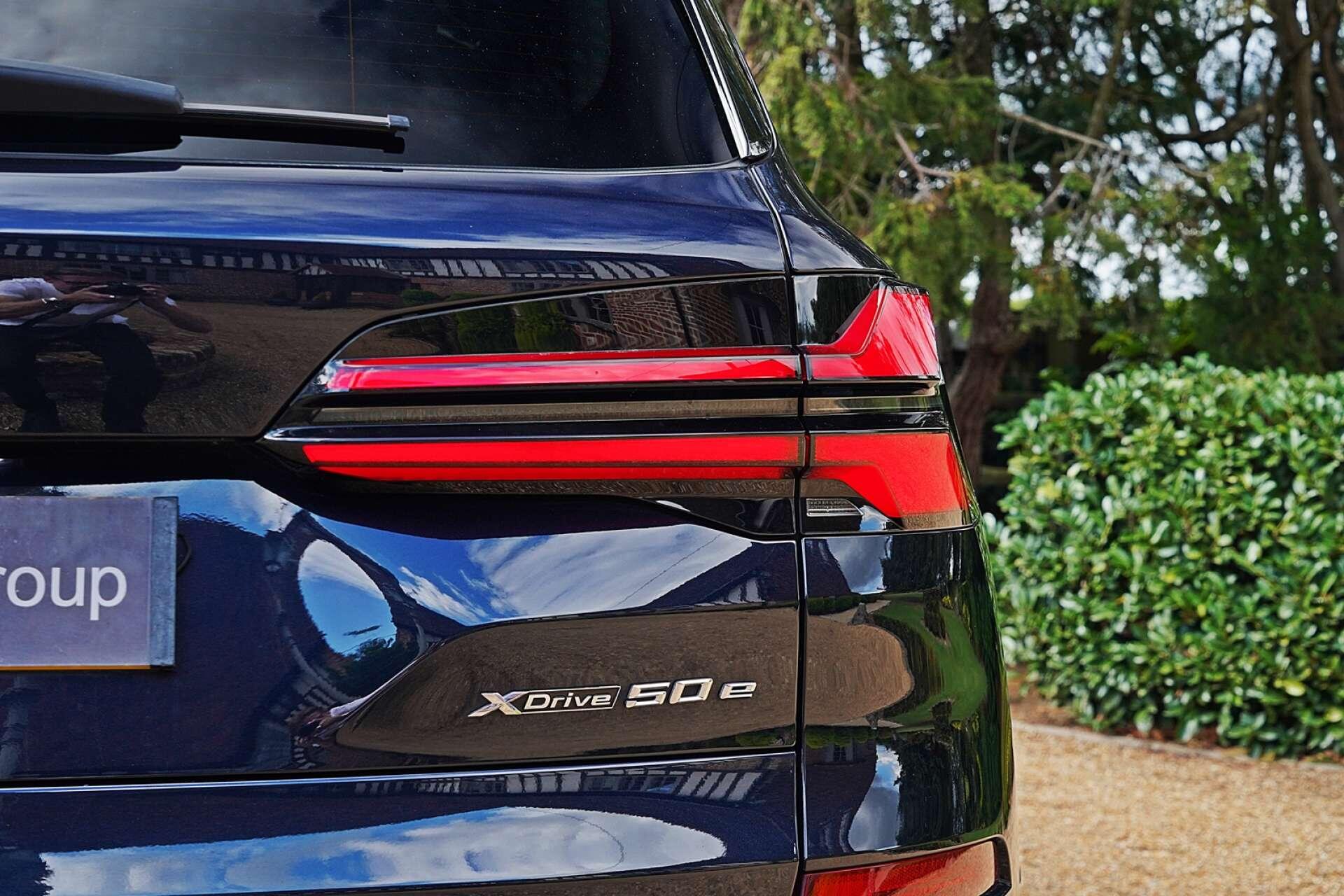 BMW X5 view 5