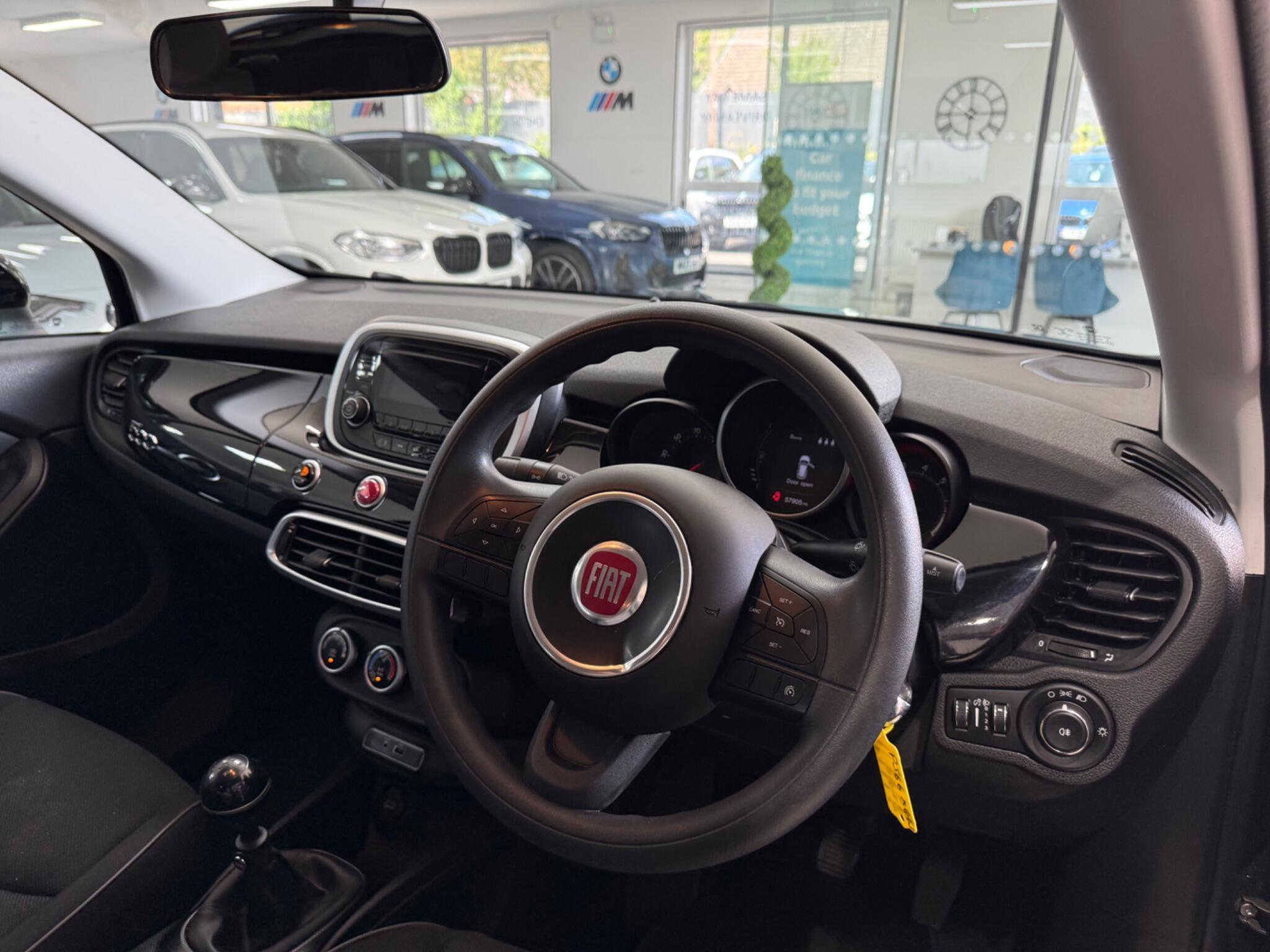Fiat 500X view 20