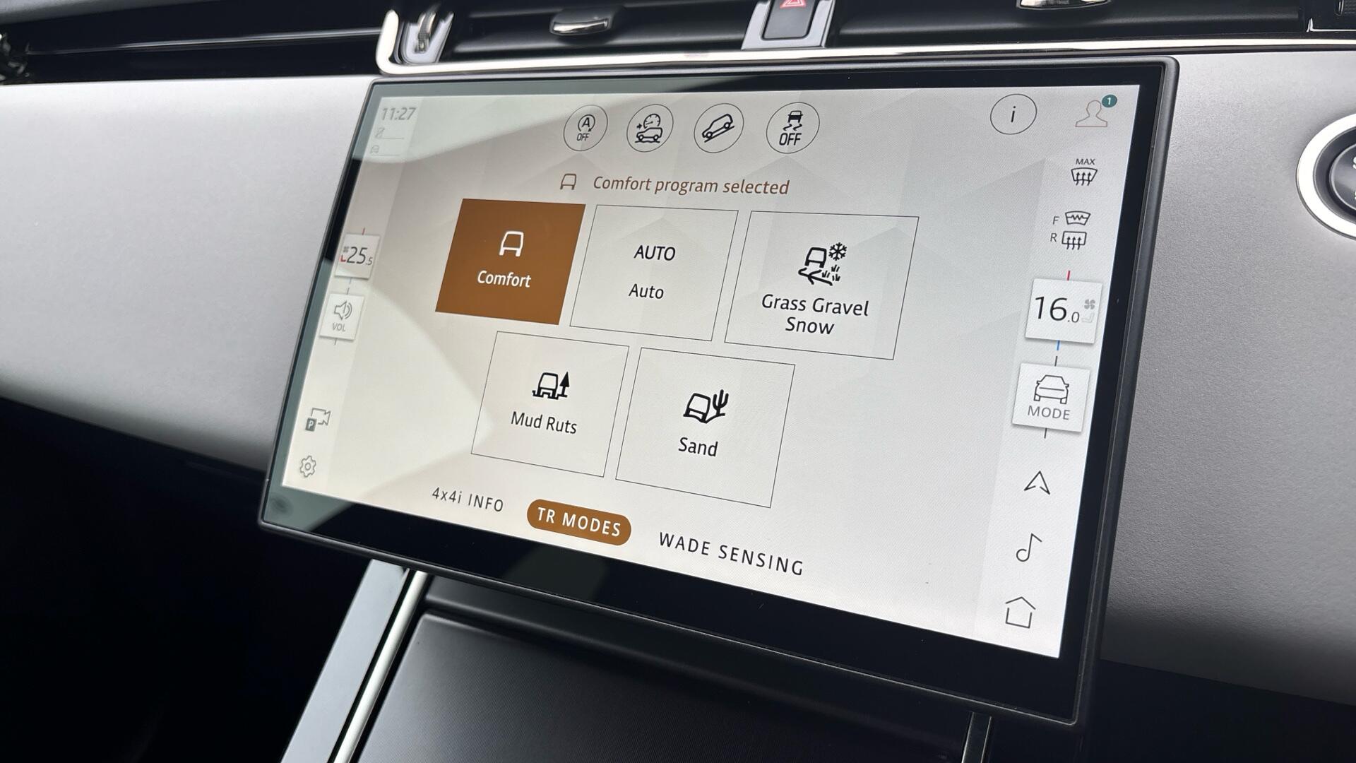 Land Rover Range Rover Evoque view 47