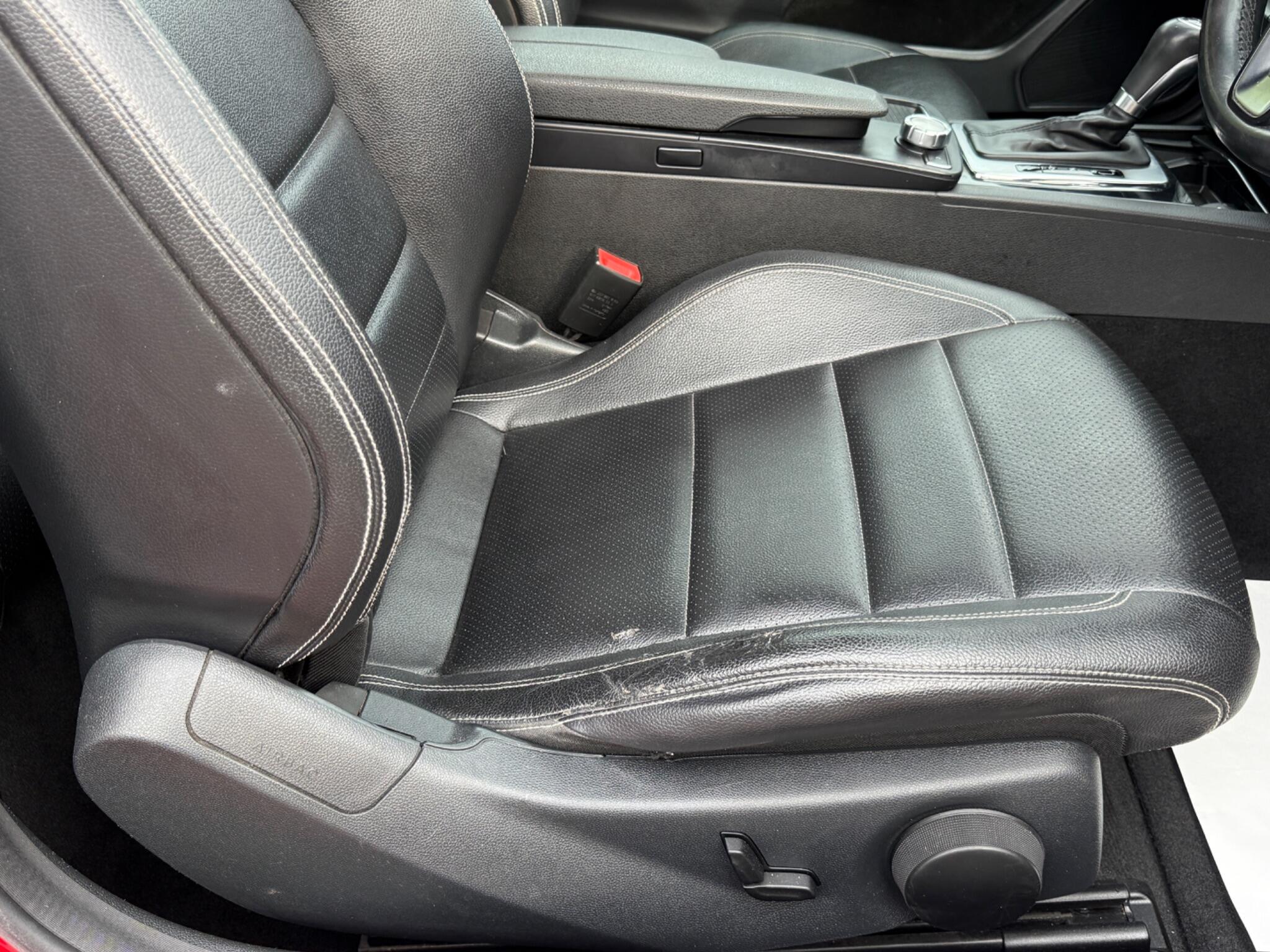 Mercedes-Benz C Class - Image 32
