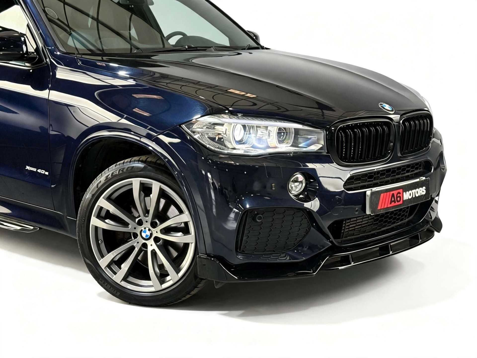 BMW X5 view 2