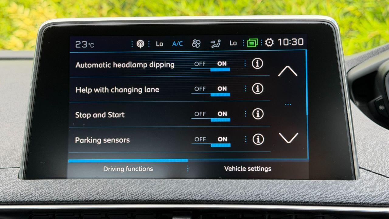 Peugeot 3008 view 27