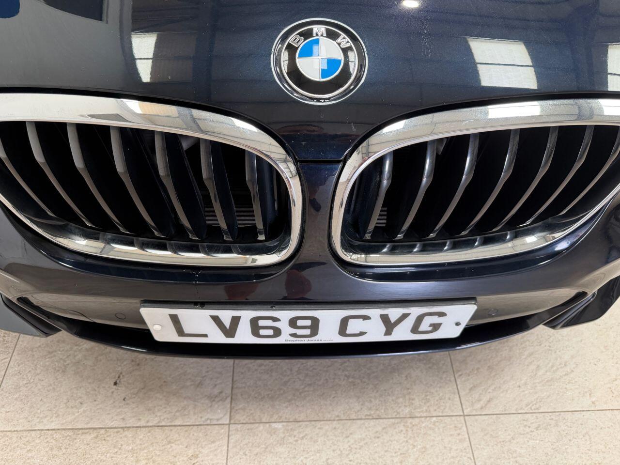 BMW X3 view 9