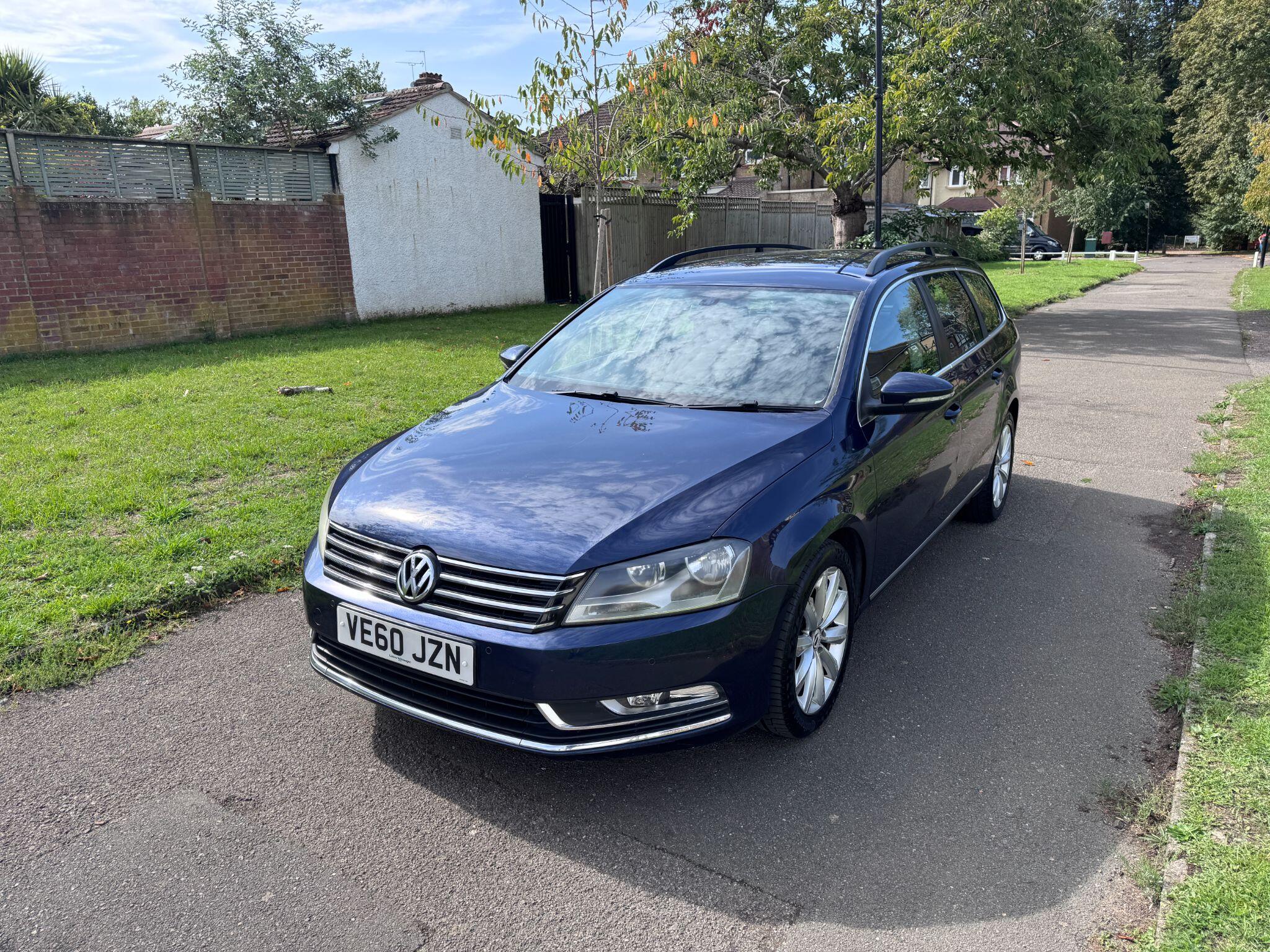 2011 Volkswagen Passat image 8