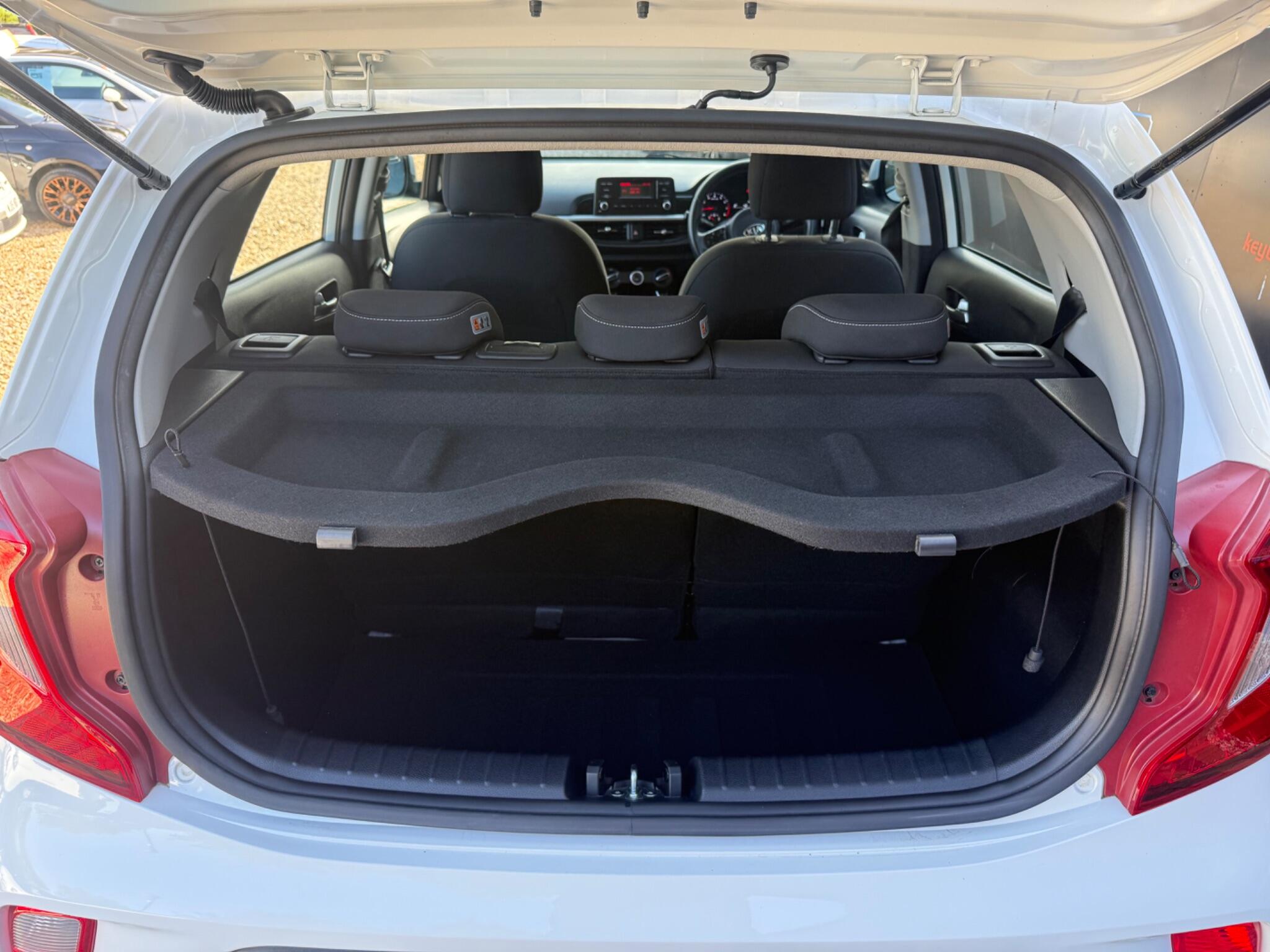Kia Picanto view 26