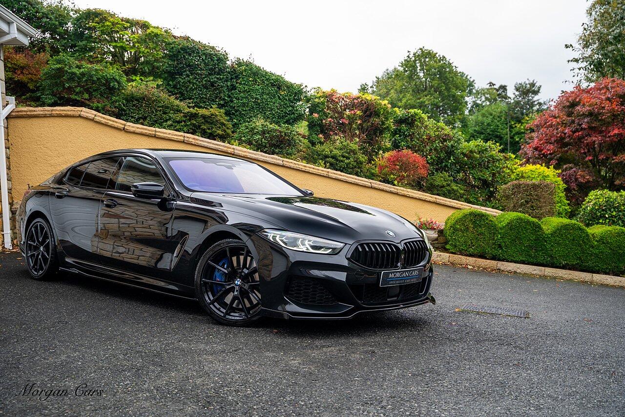 BMW 8 Series view 20