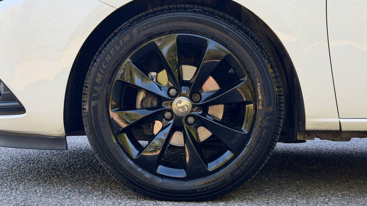Vauxhall Corsa view 36