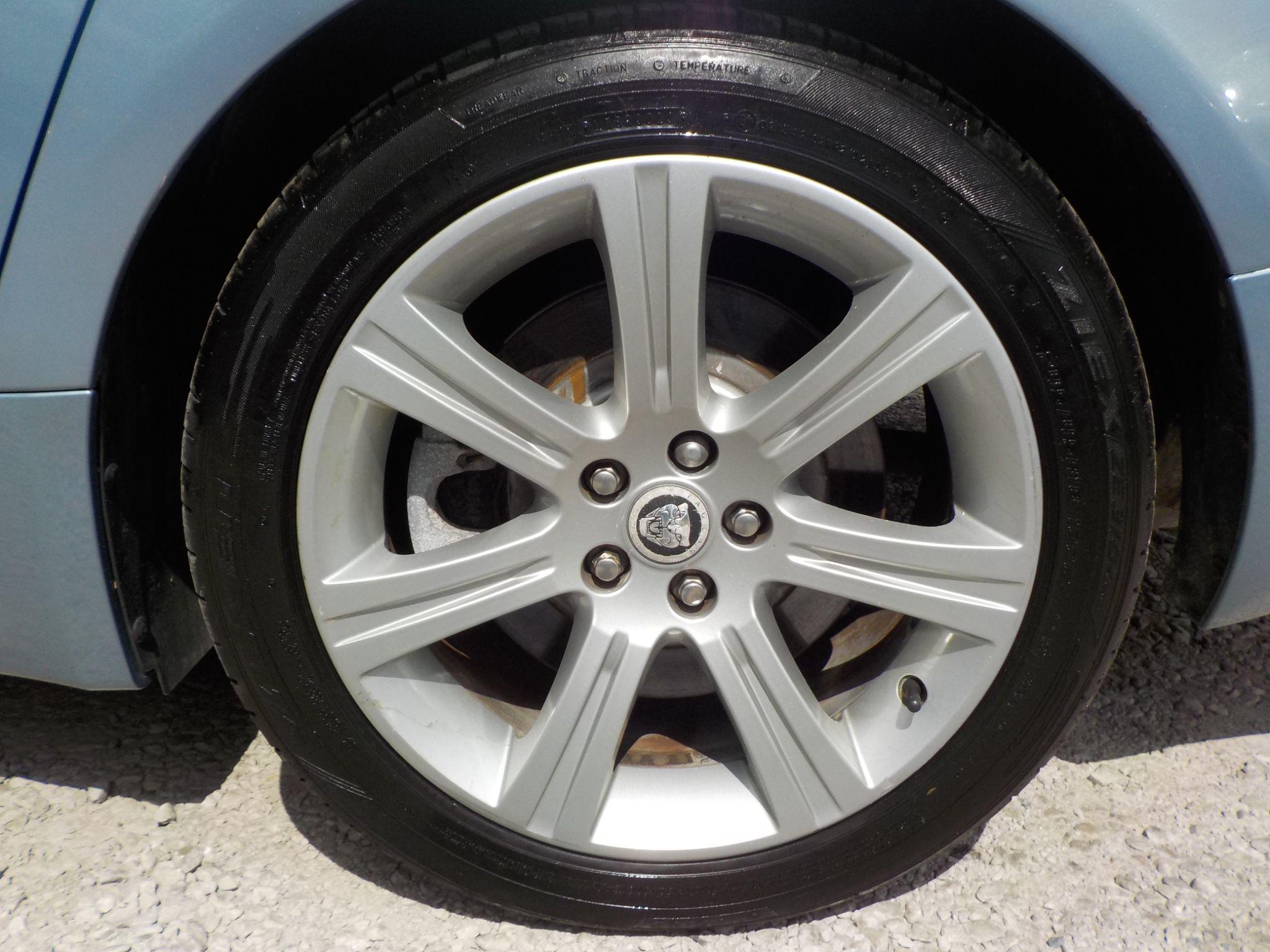 Jaguar XF 3.0d V6 Luxury Auto Euro 5 4dr