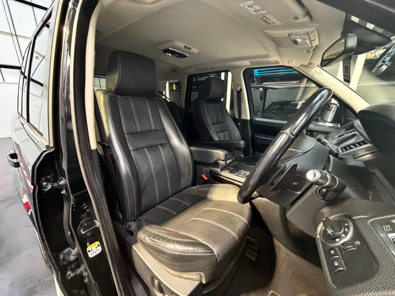 Land Rover Range Rover Sport view 11