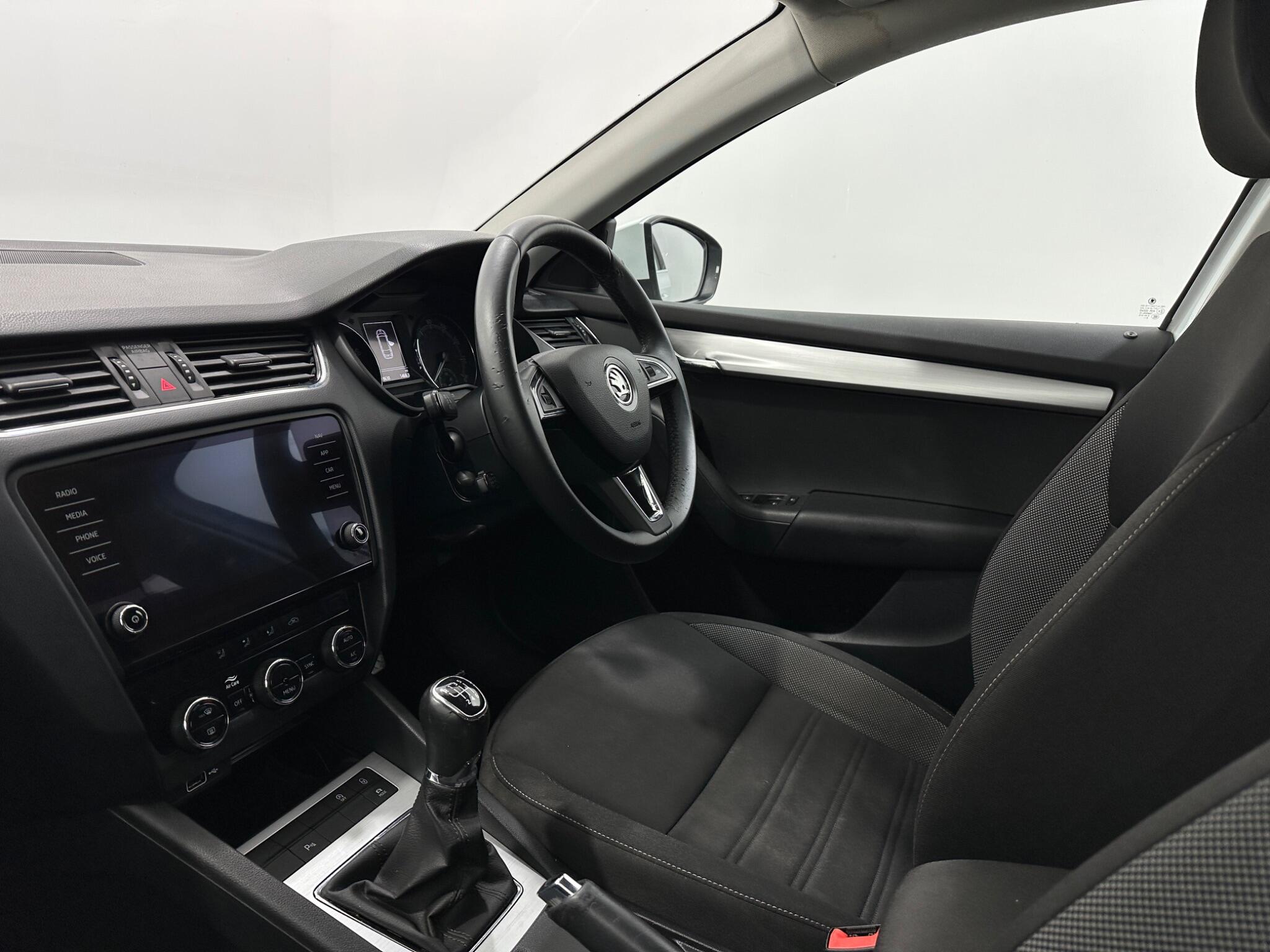 Skoda Octavia view 31