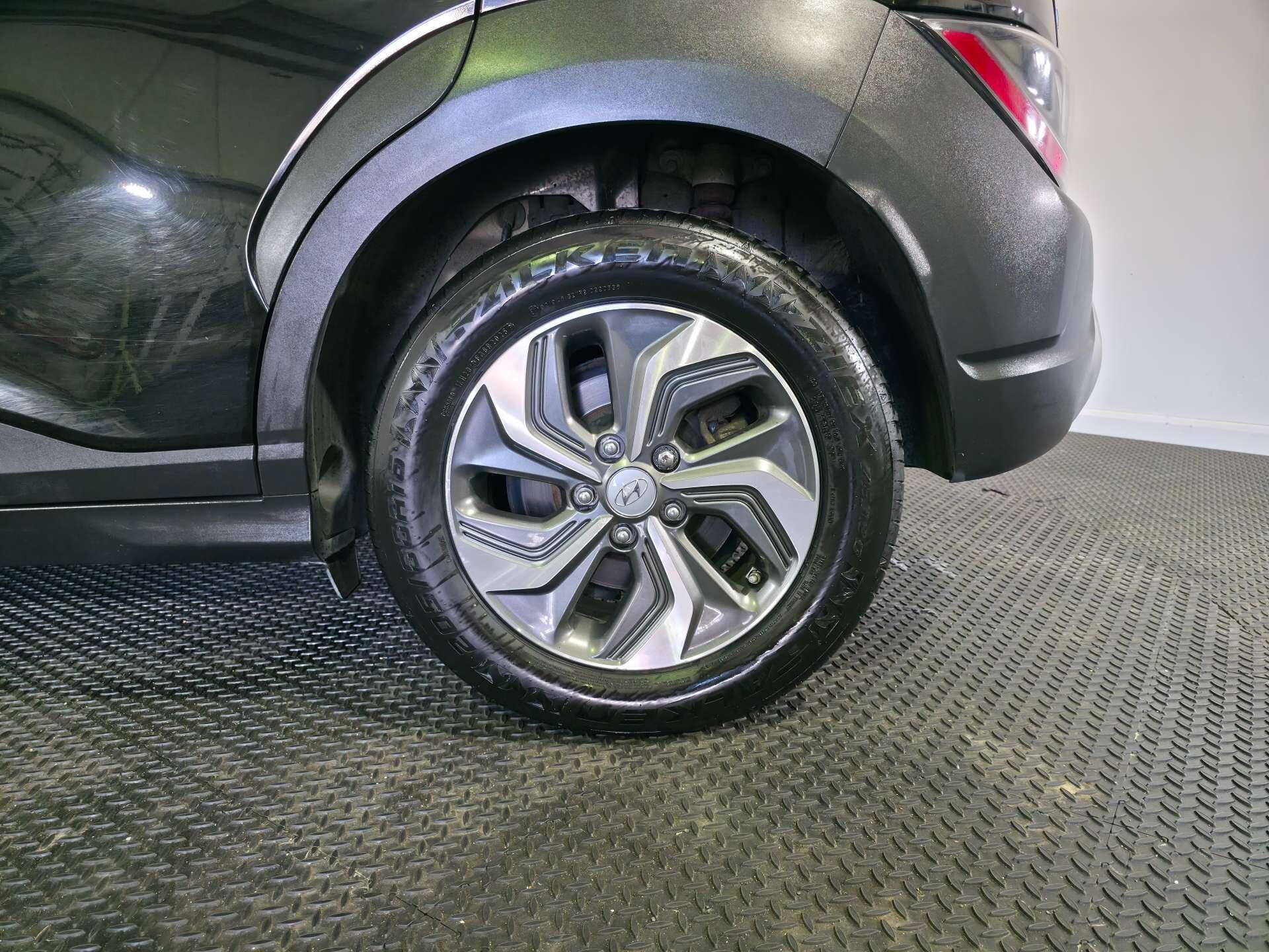 Hyundai Kona view 56