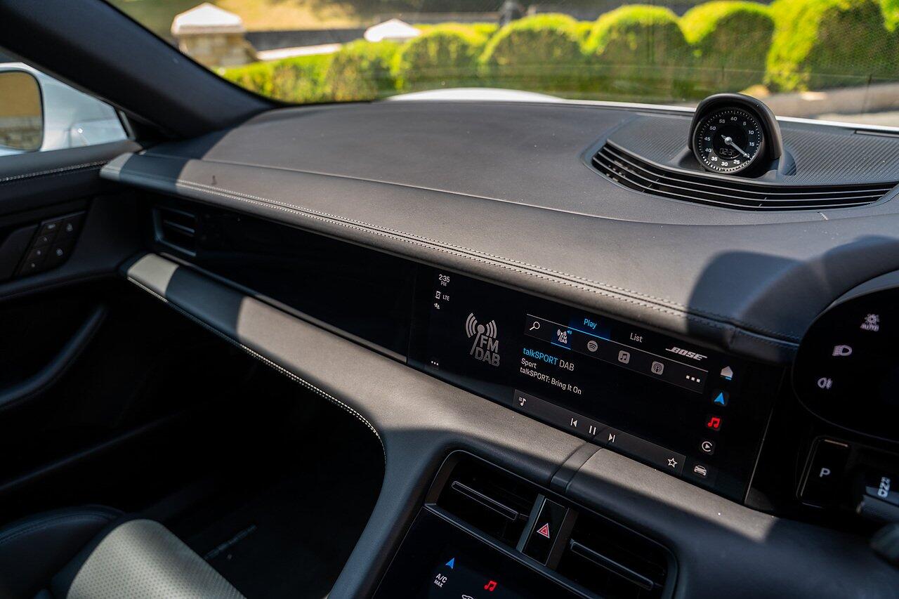Porsche Taycan view 46