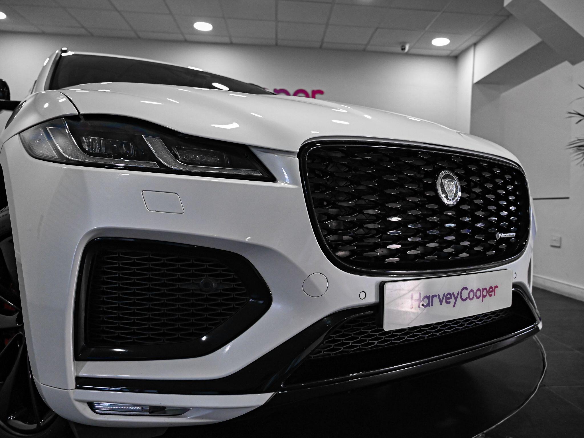 Jaguar F-Pace view 14
