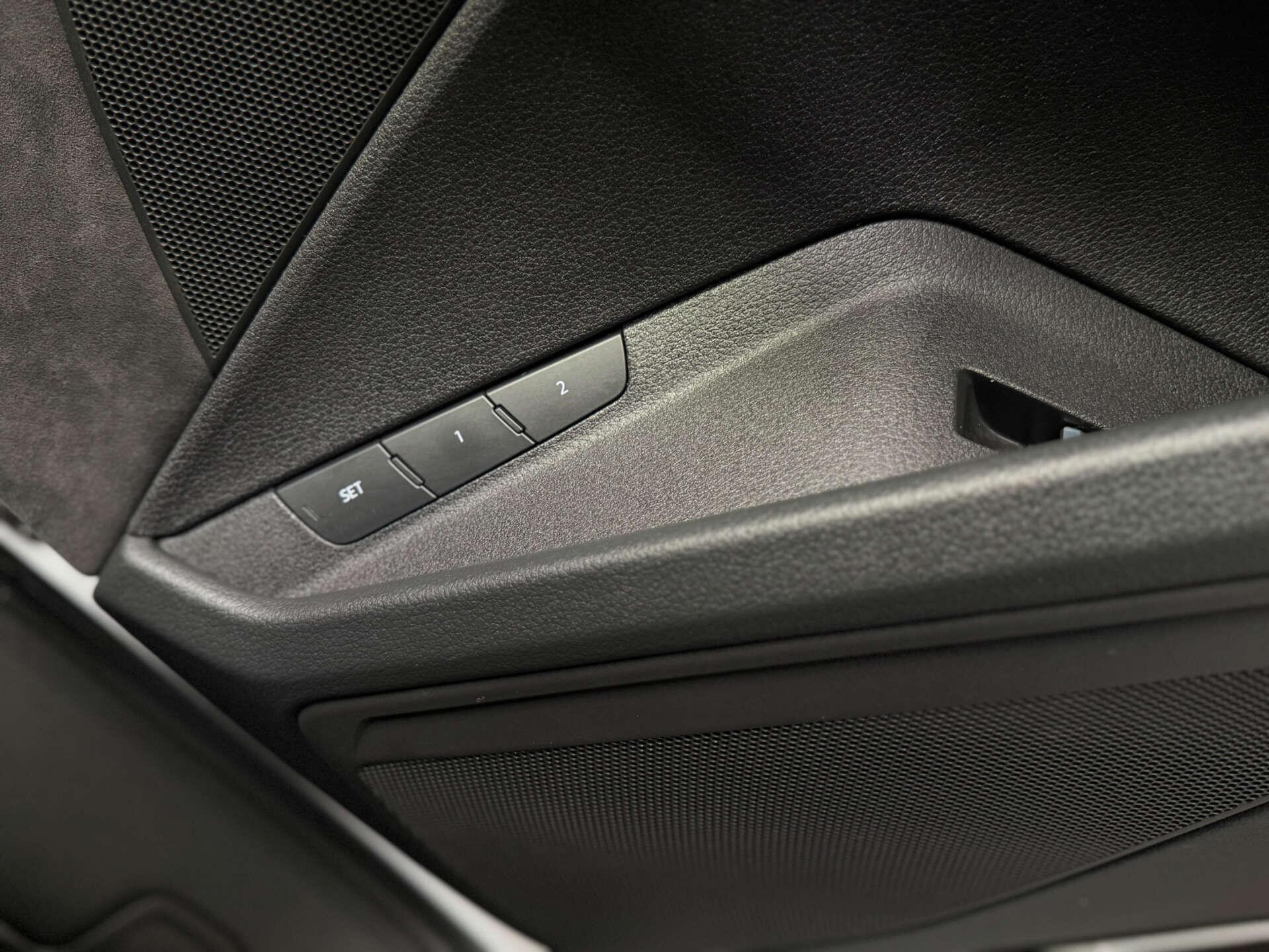 Audi E-Tron view 21