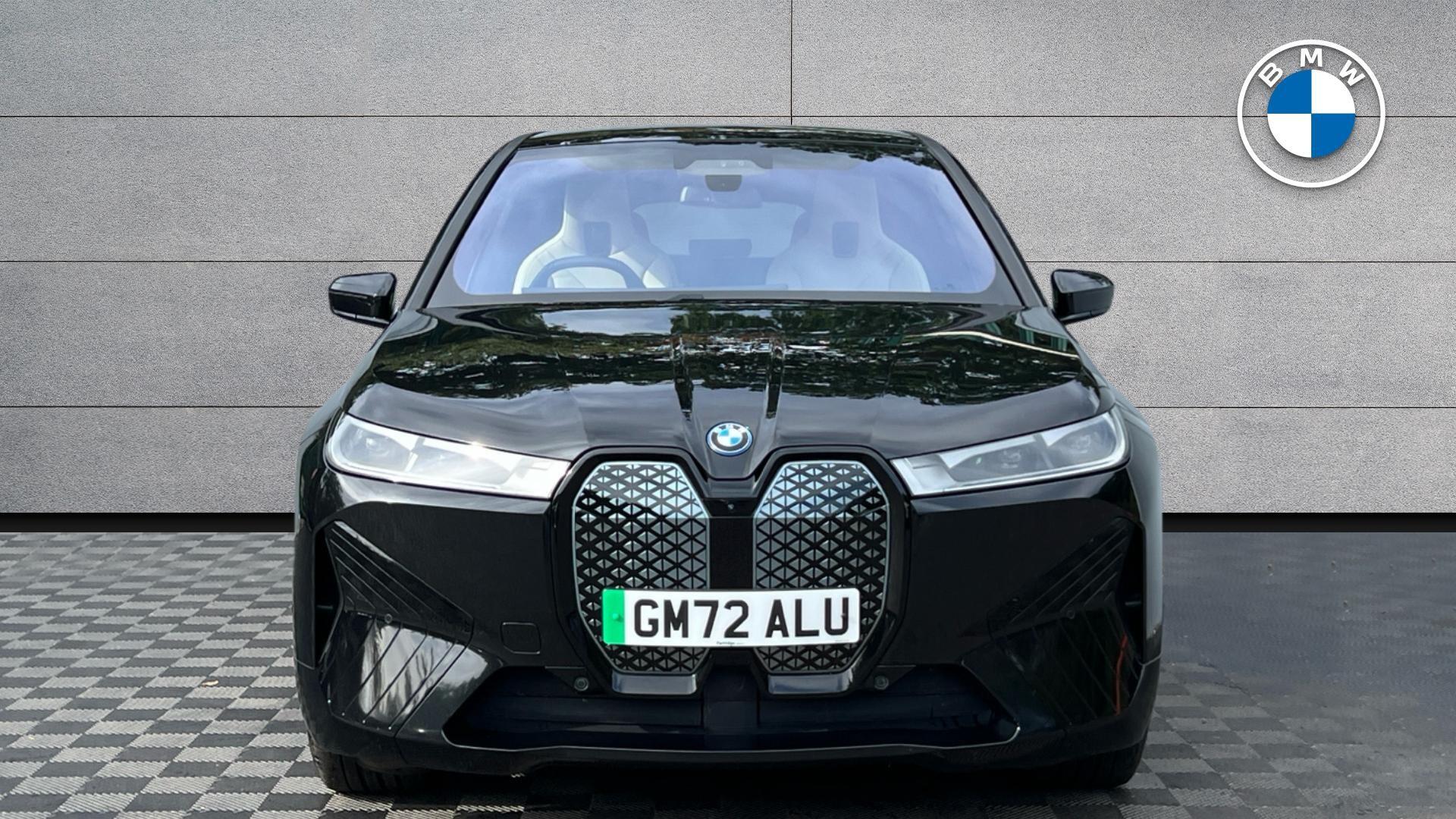 BMW Ix view 16