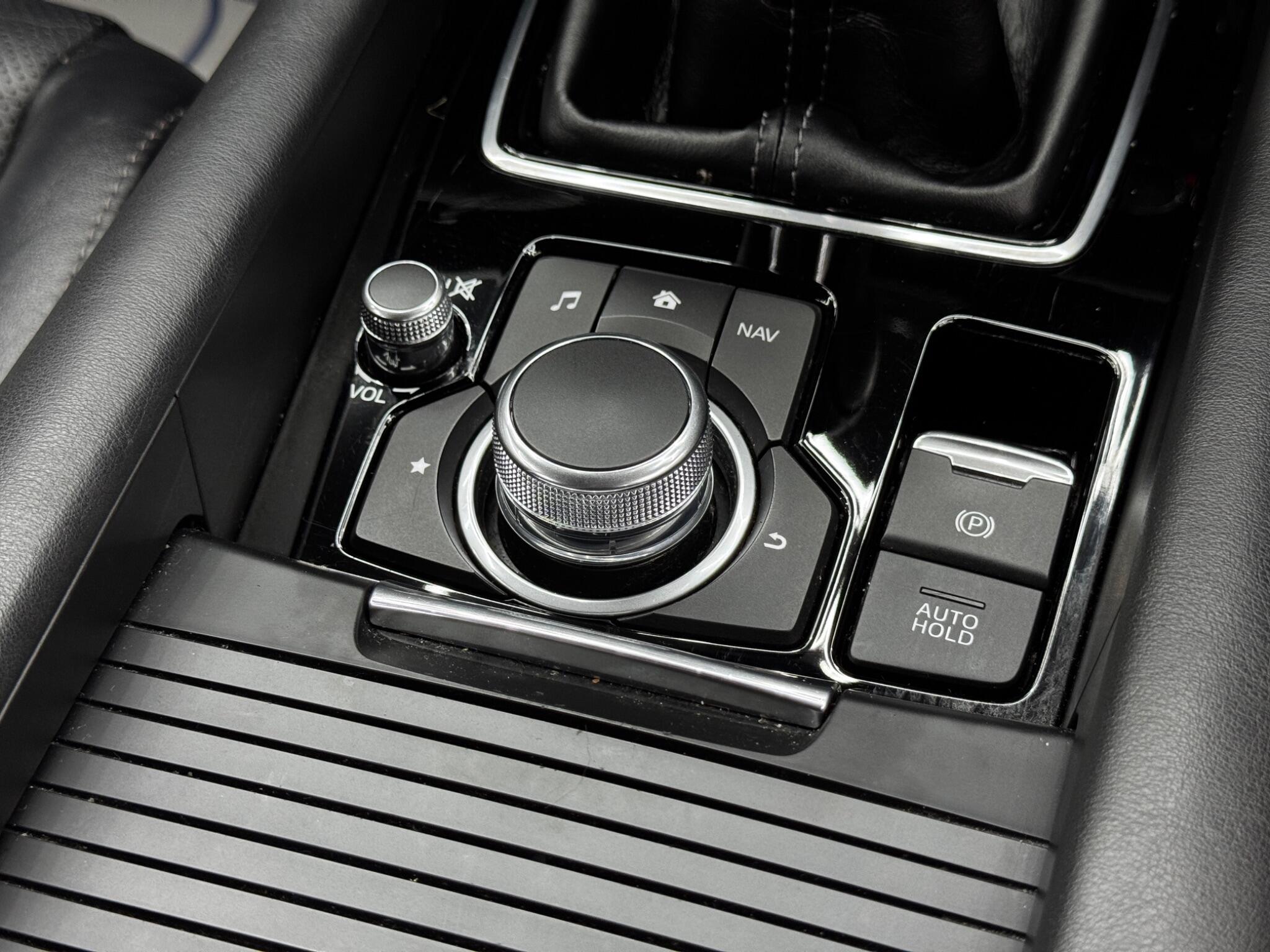 Mazda Mazda6 view 27