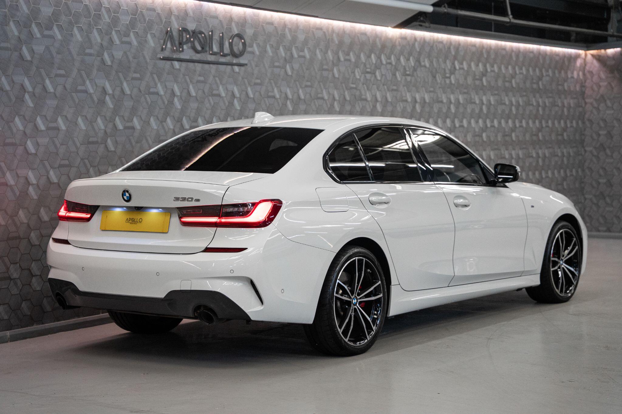 BMW 3 Series view 7