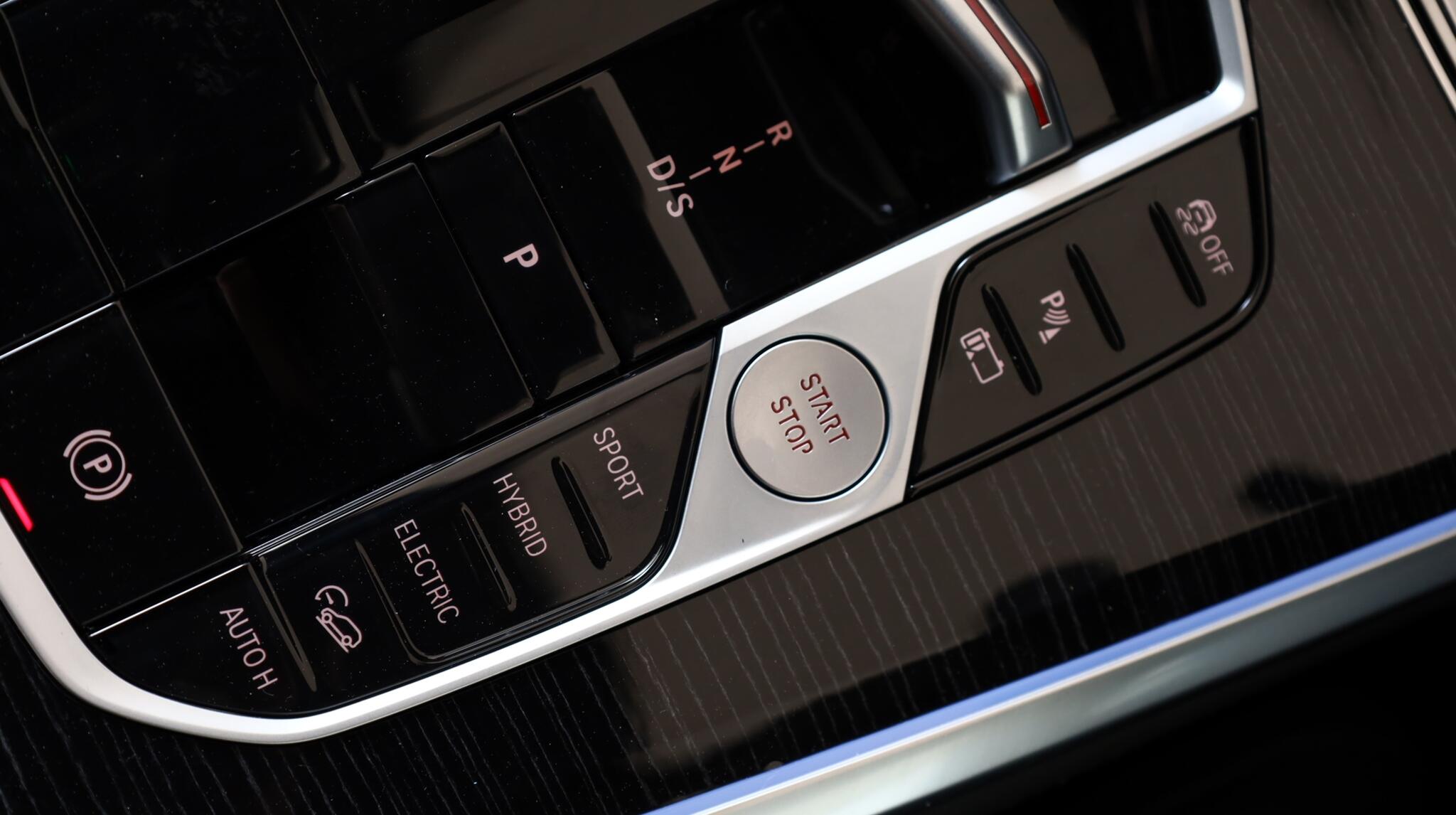 BMW X5 view 19