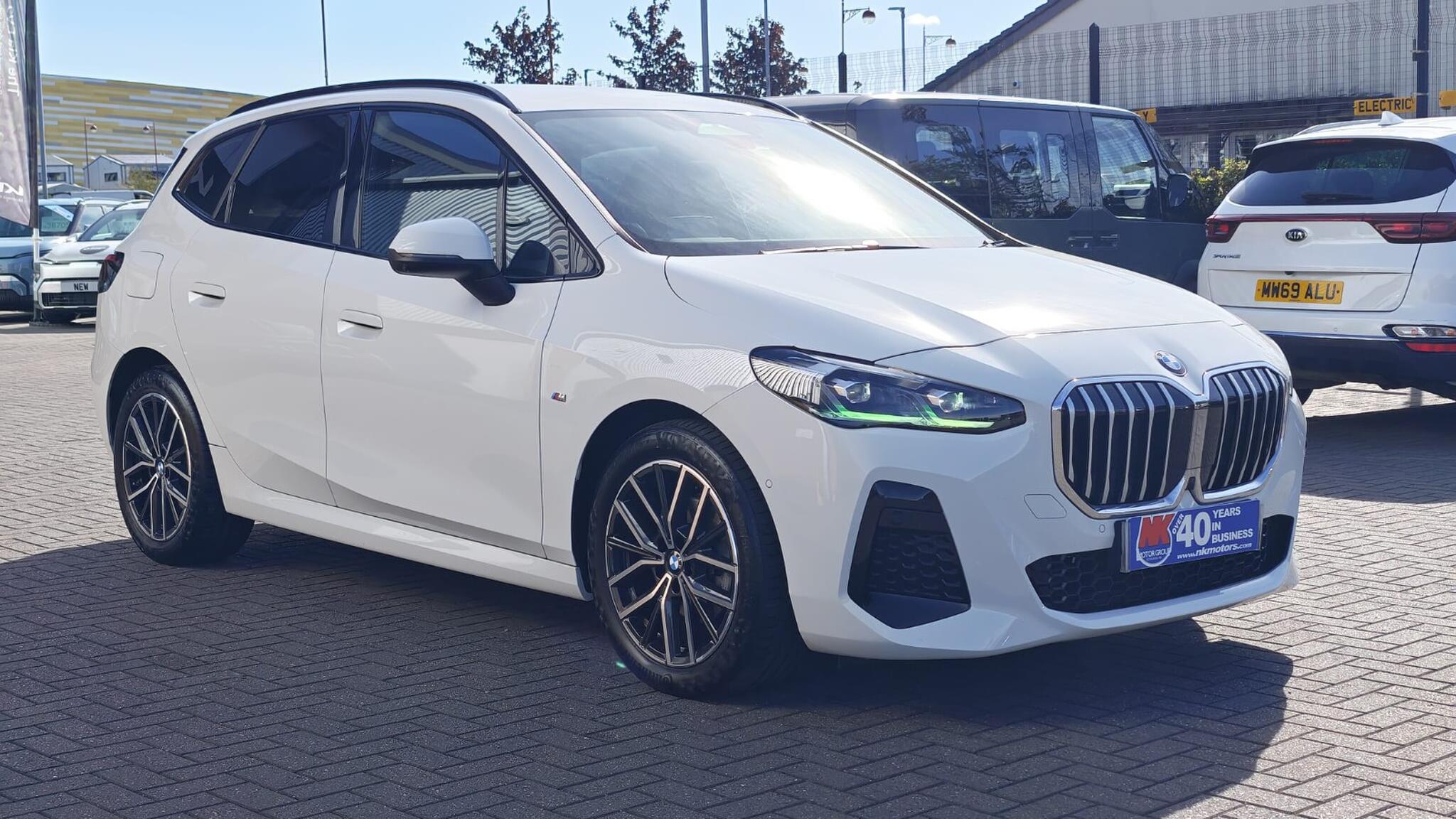 BMW 2 Series Active Tourer view 11