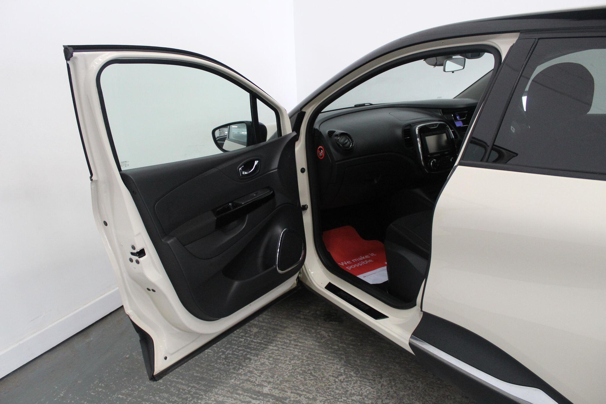 Renault Captur view 26