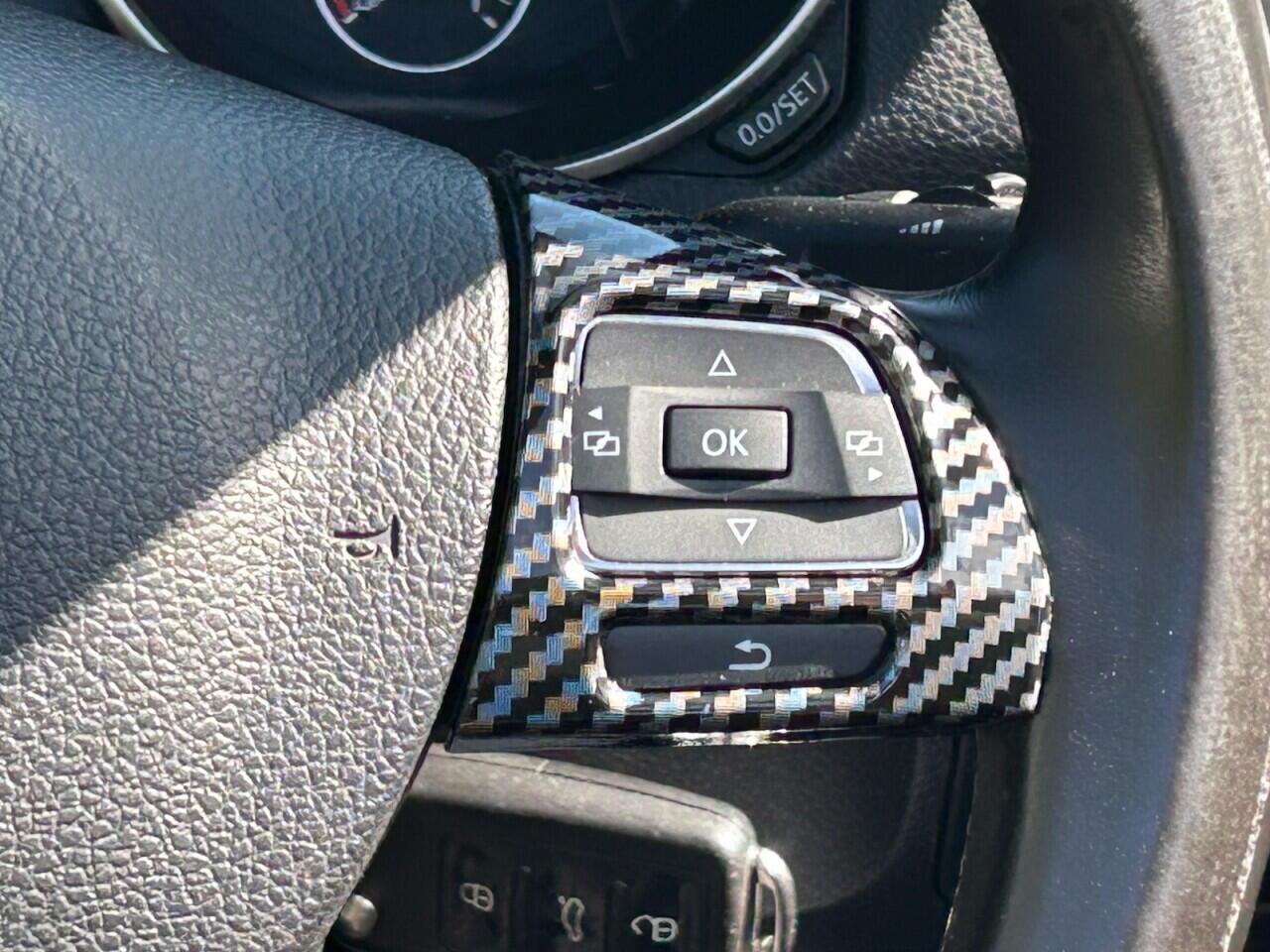 Volkswagen Golf view 30