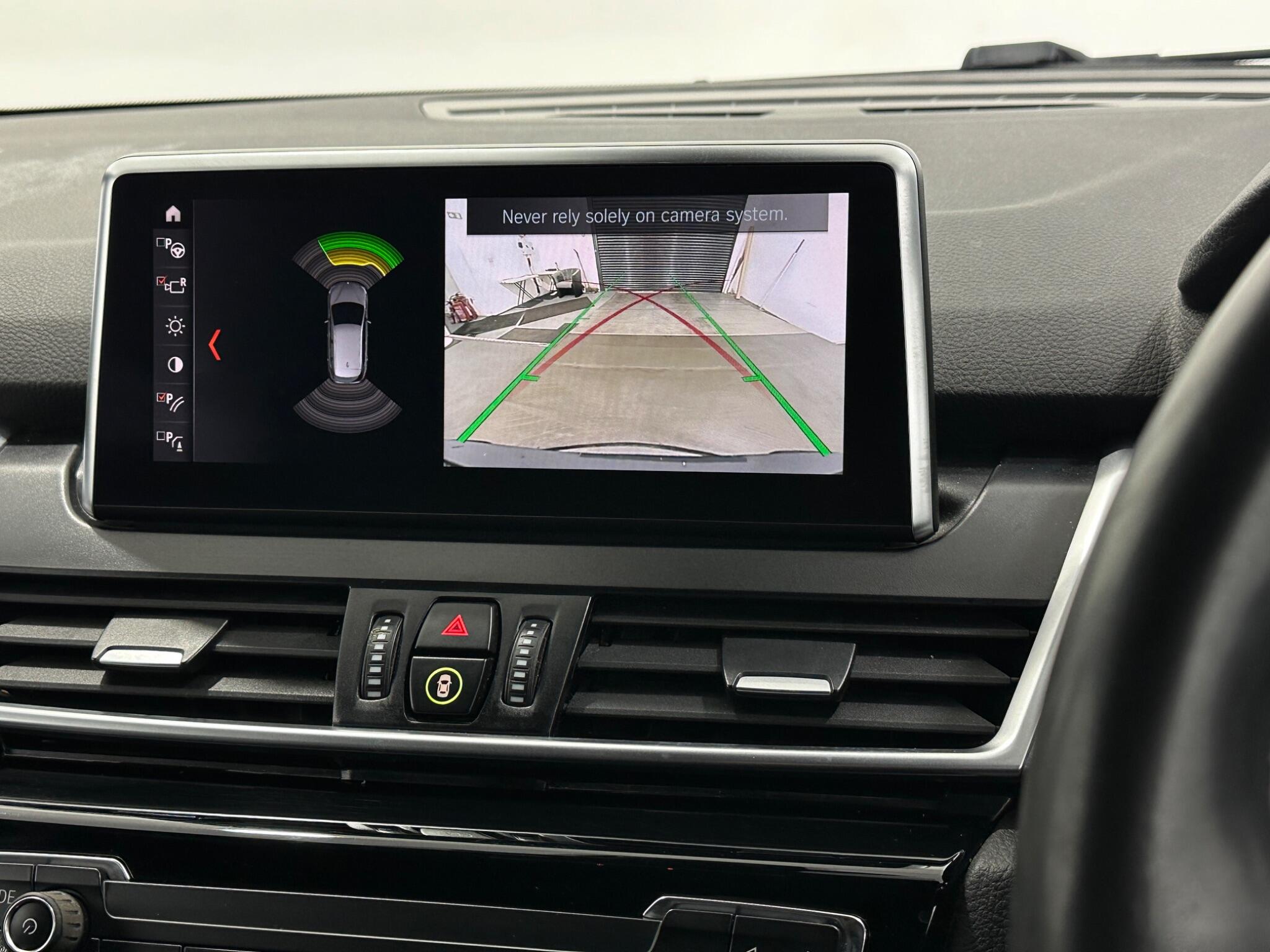BMW 2 Series view 24
