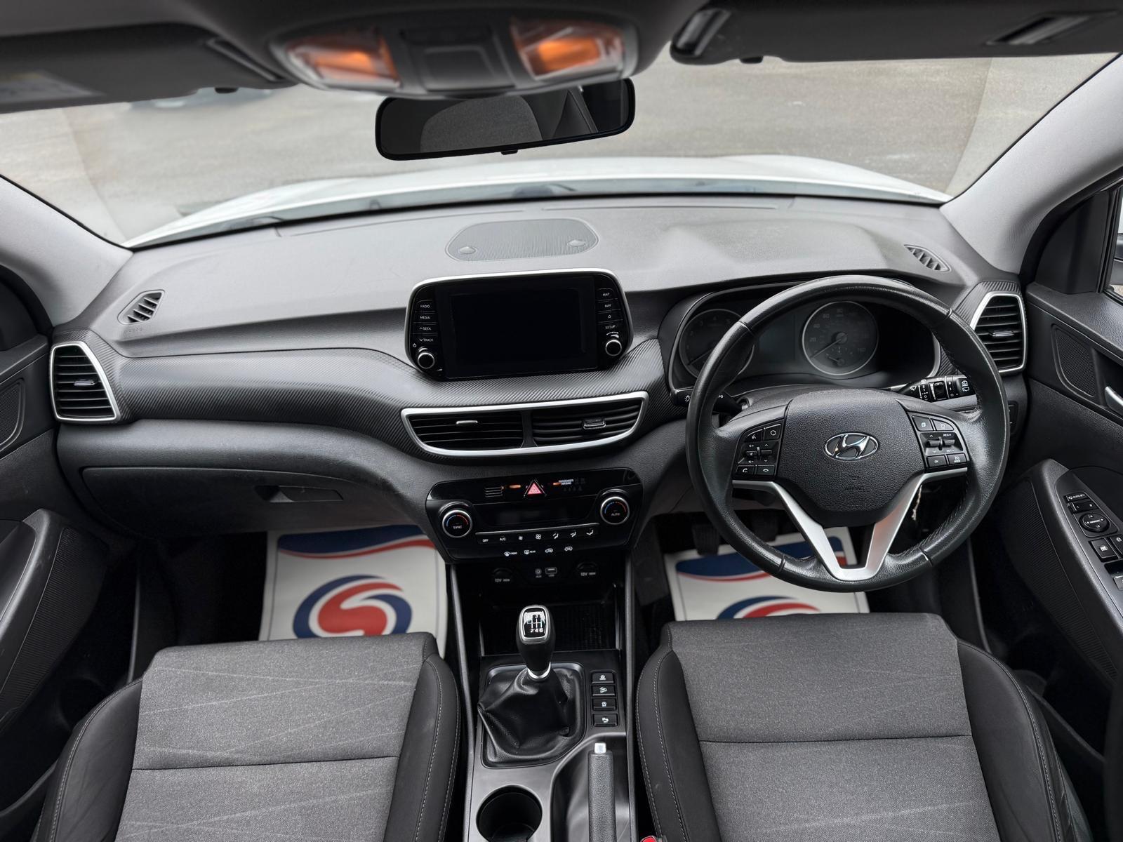 Hyundai Tucson view 24