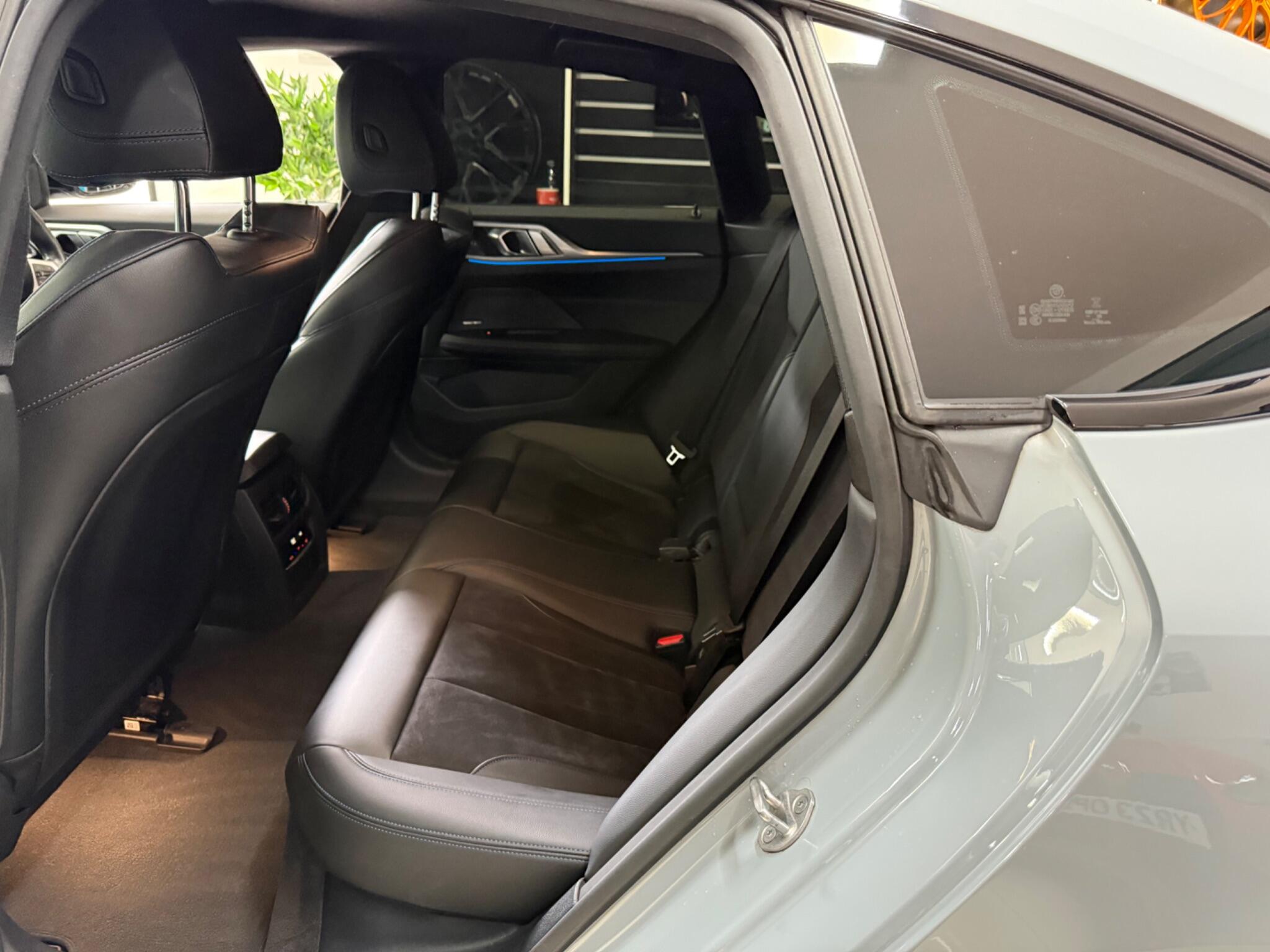BMW I4 view 37
