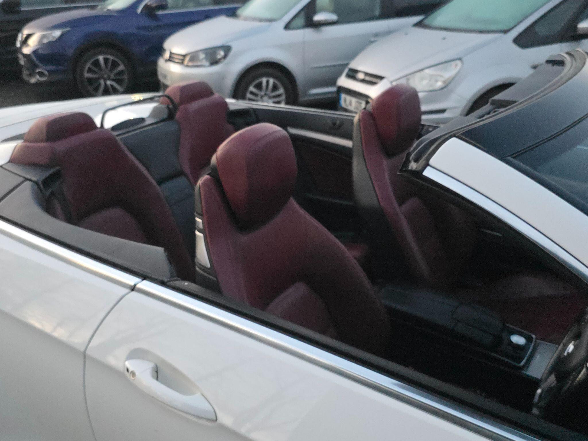 2014 Mercedes-Benz E Class image 76