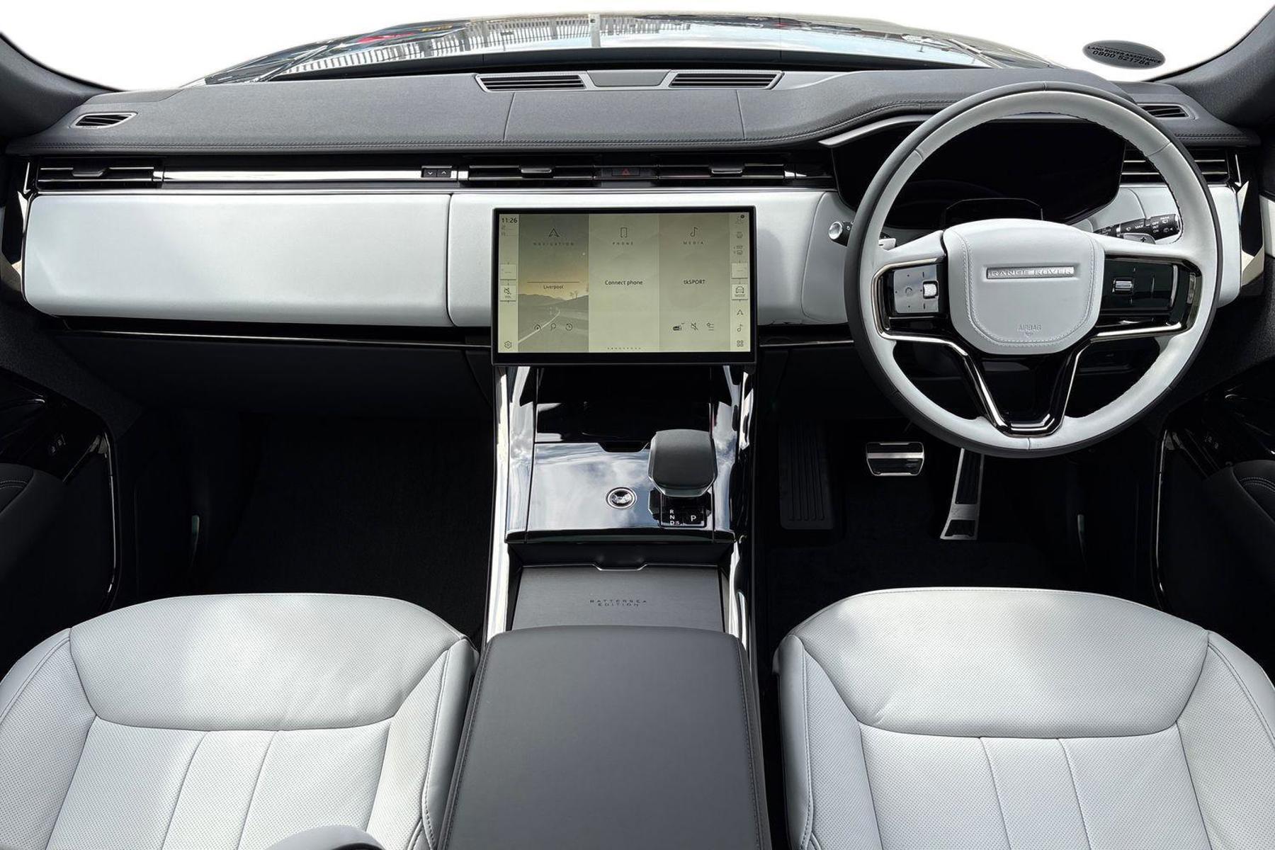 Land Rover Range Rover Sport view 9