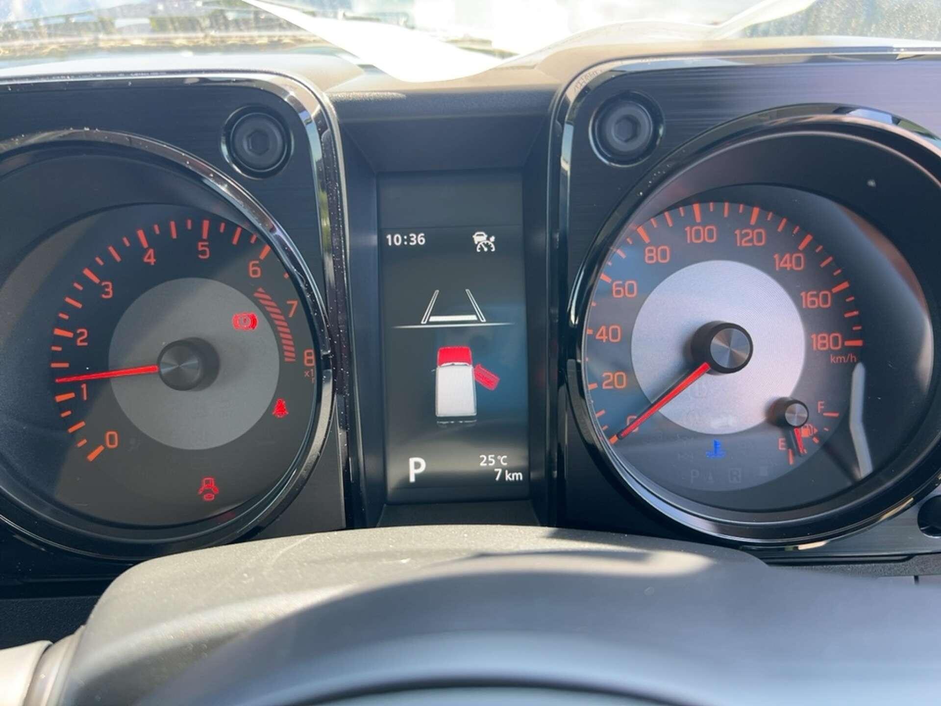 Suzuki Jimny view 20