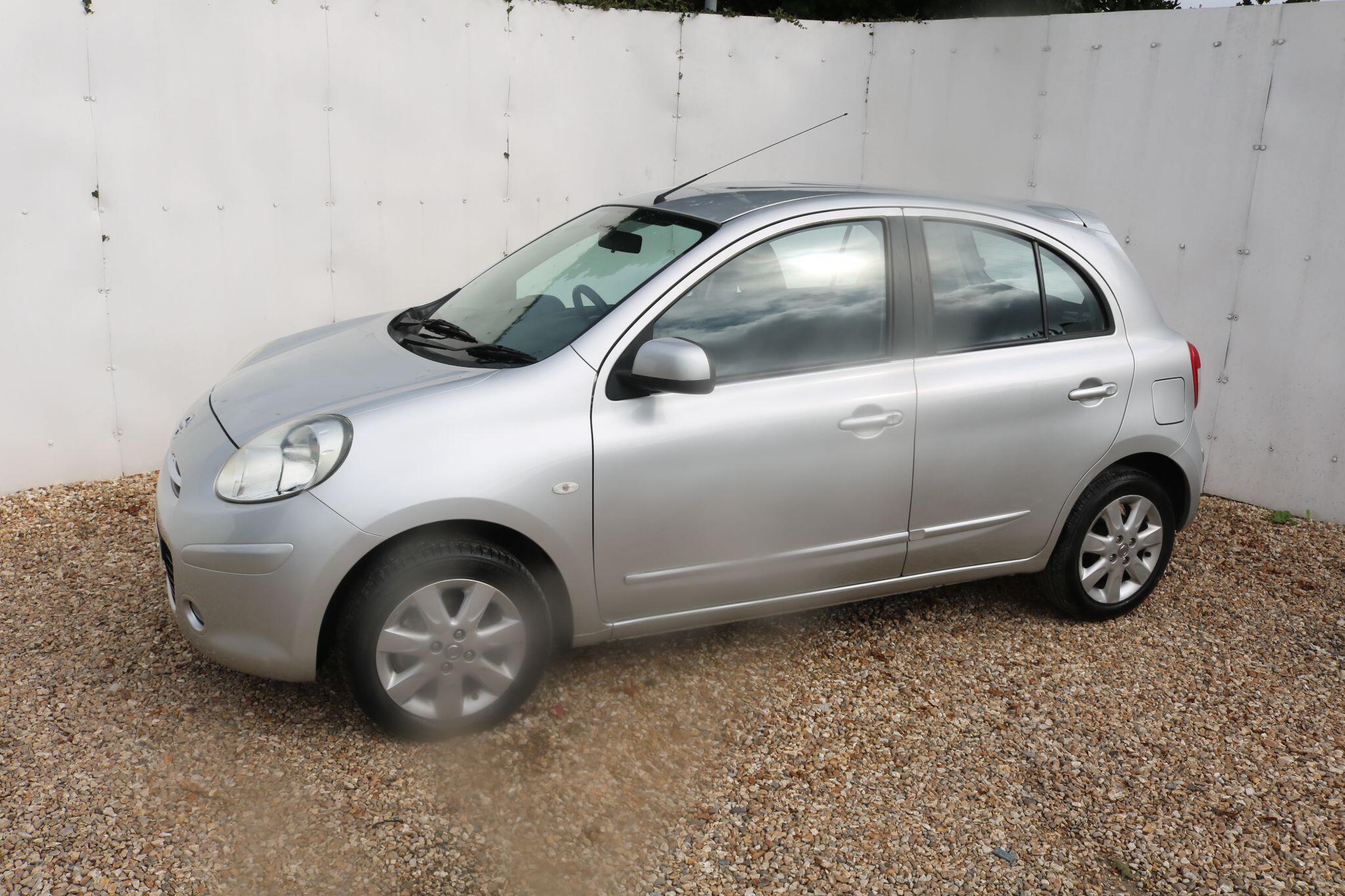 Nissan Micra view 3
