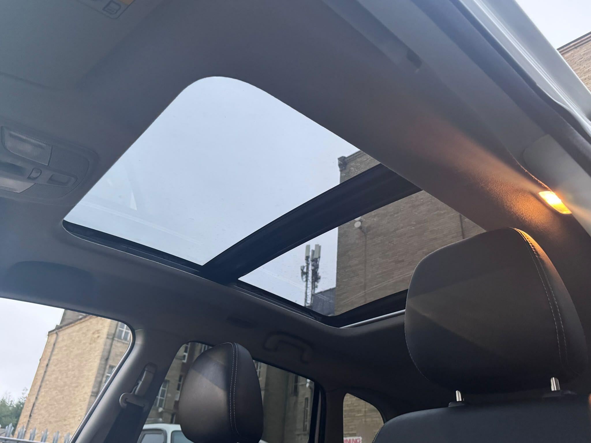 Suzuki Vitara view 49