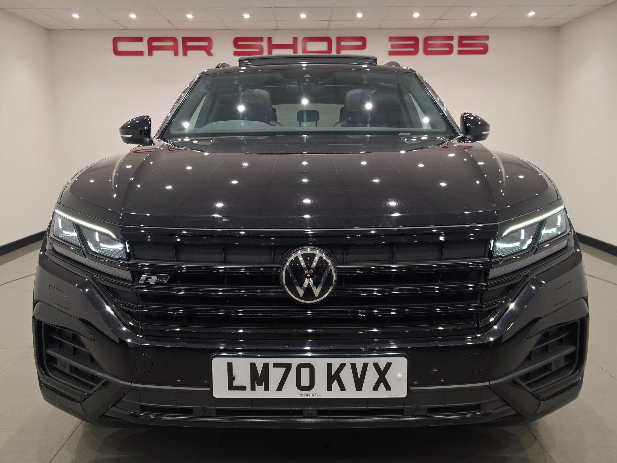 Volkswagen Touareg view 12