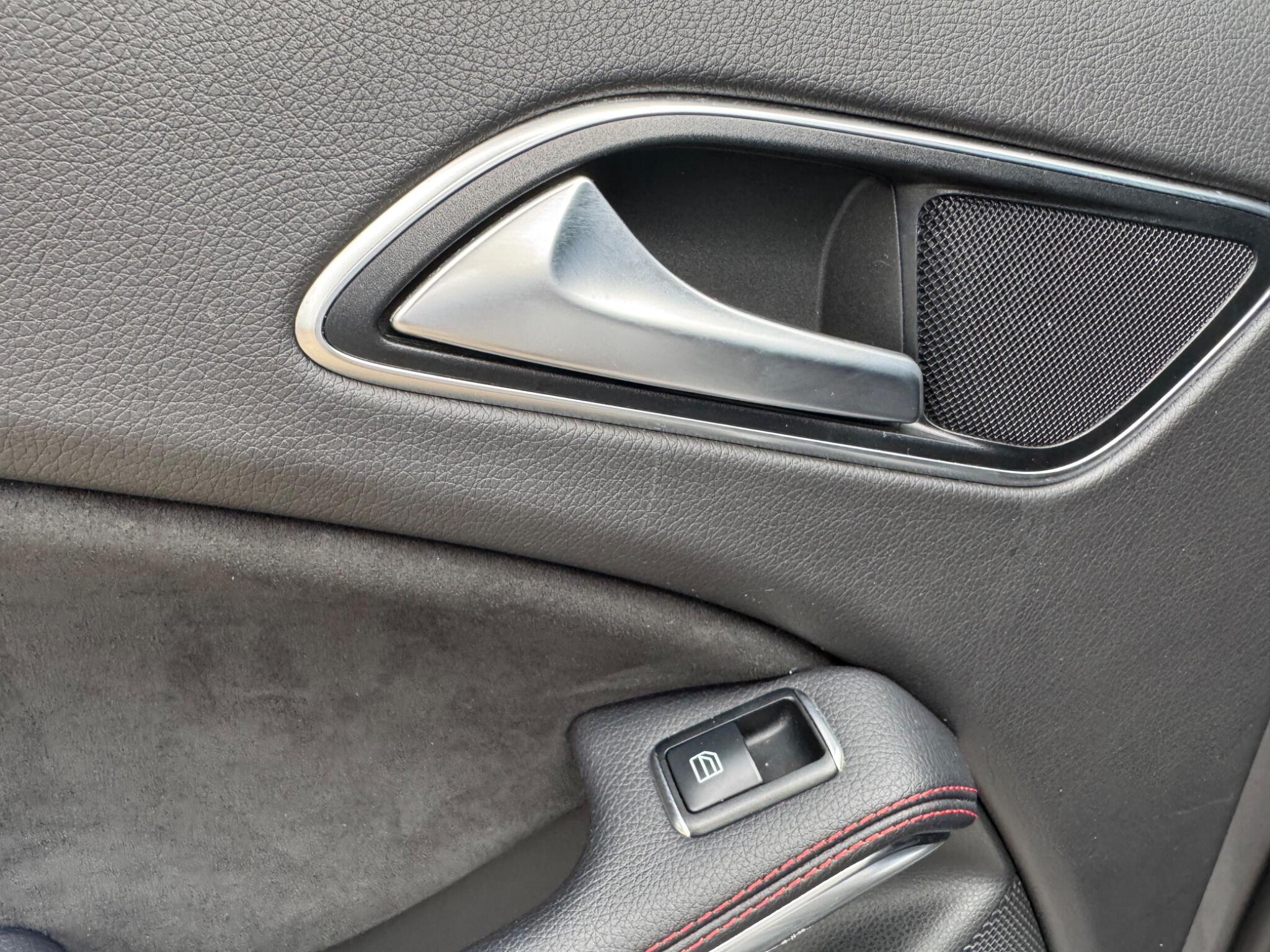 Mercedes-Benz A Class view 30