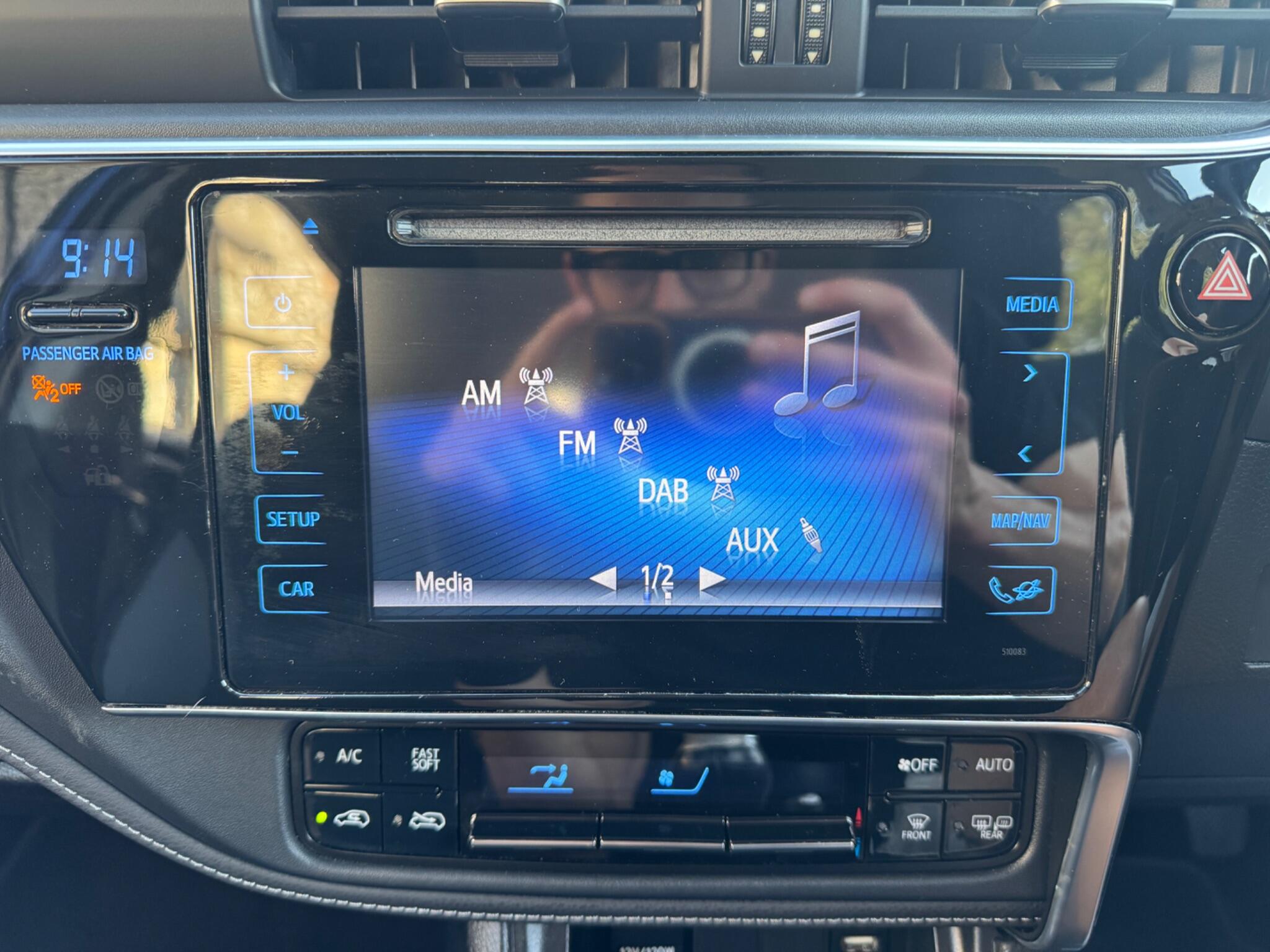 Toyota Auris view 51