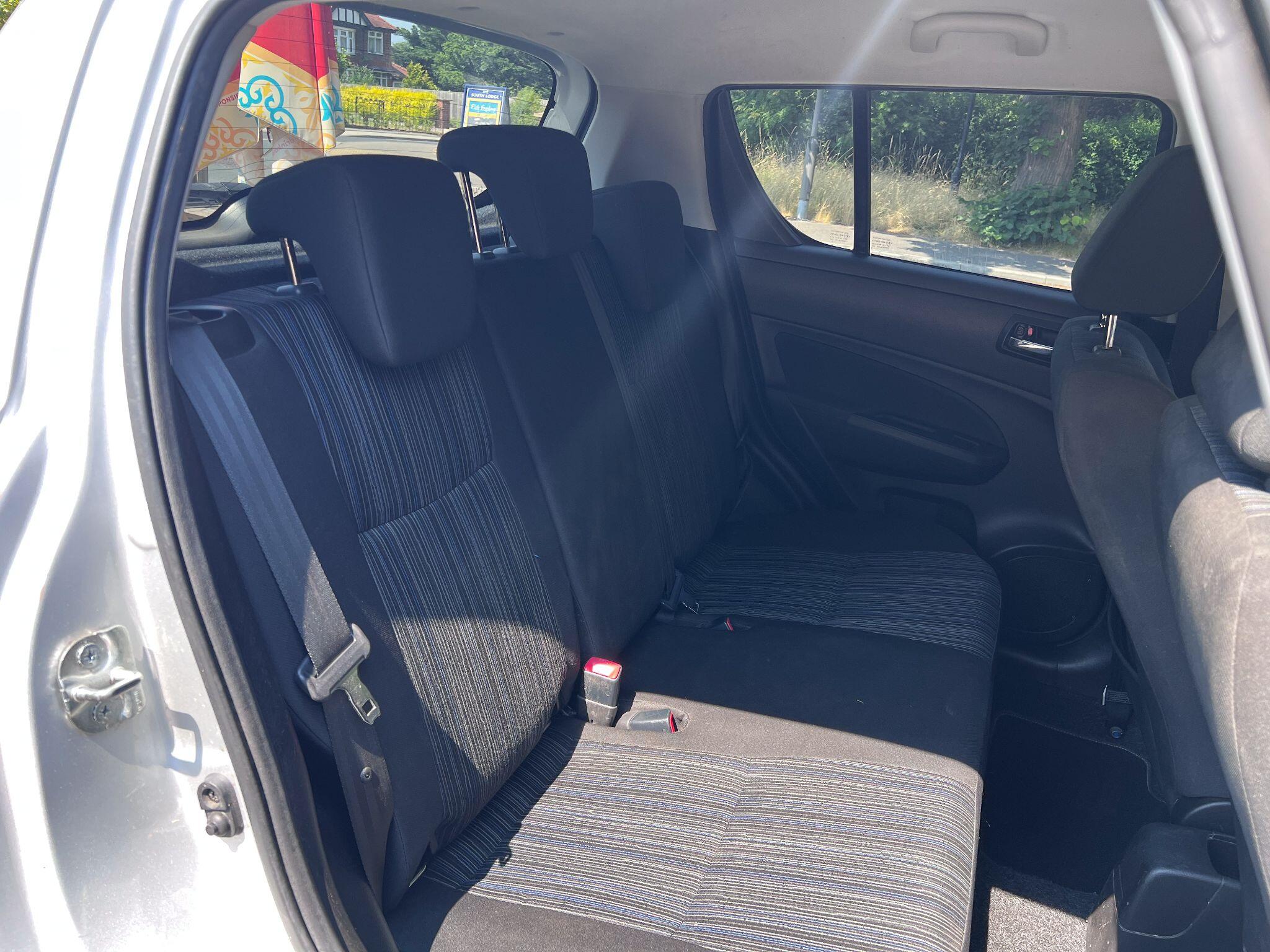 Suzuki Swift view 27