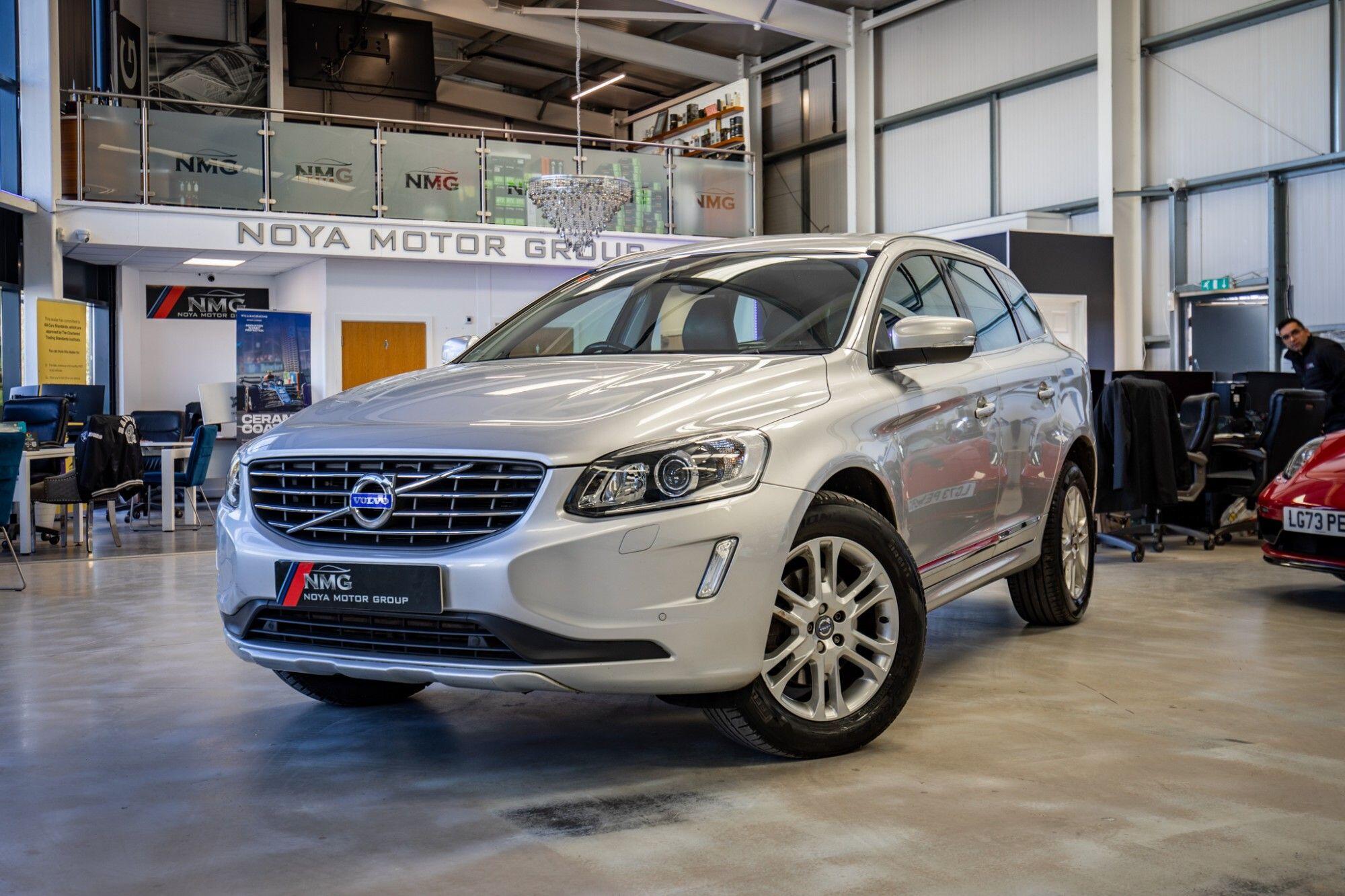Volvo XC60 view 5