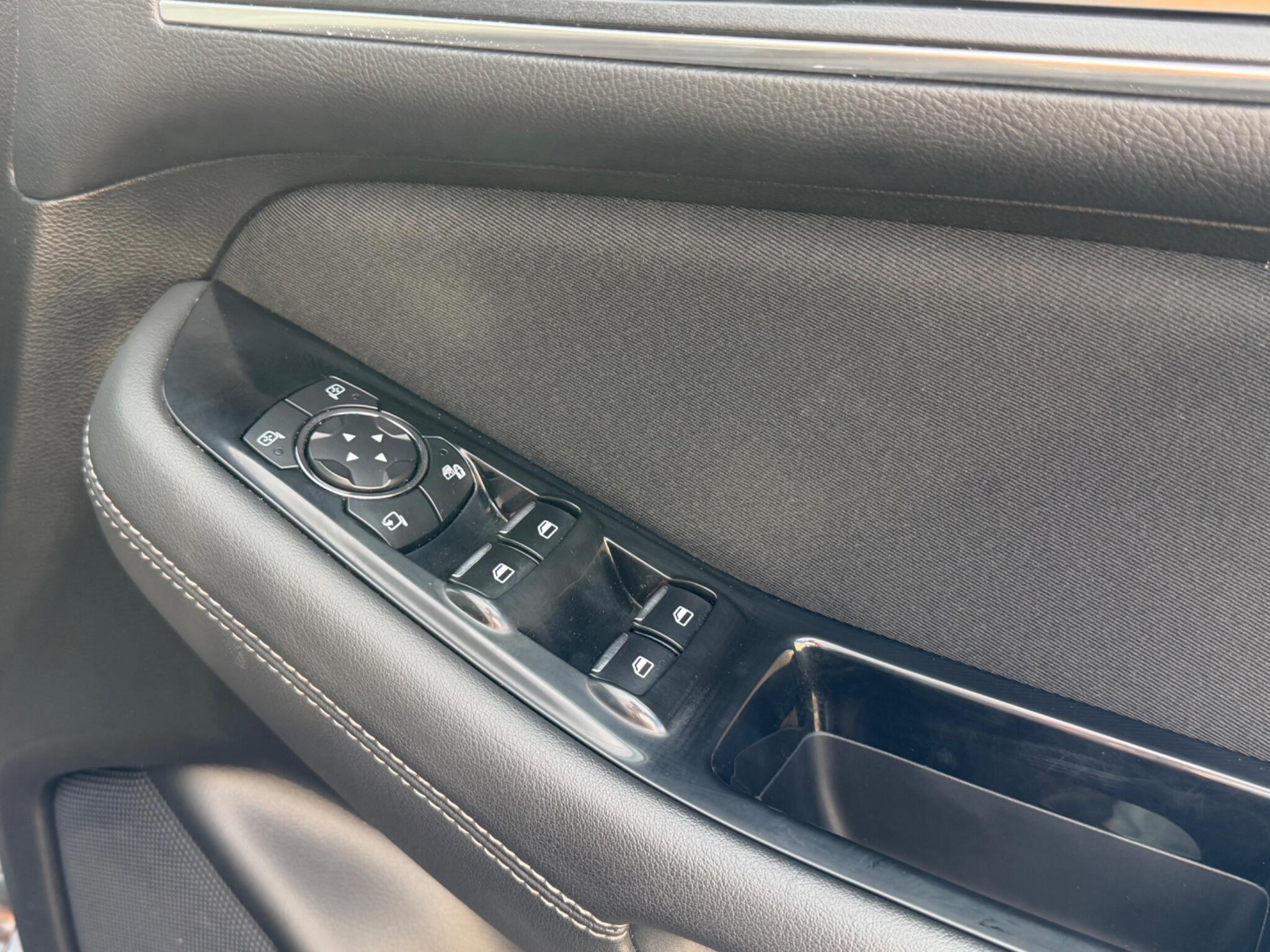 Ford S-Max view 33