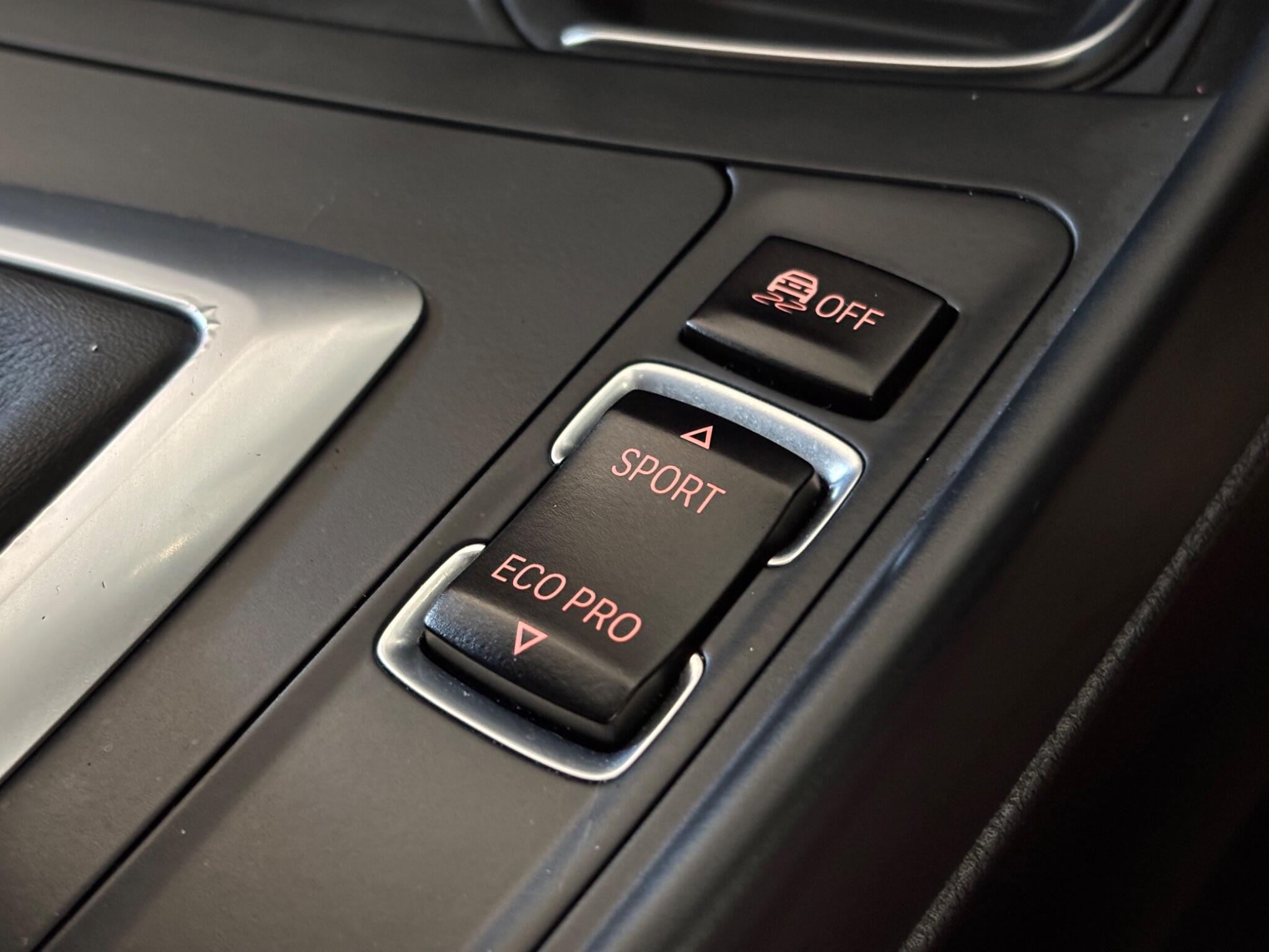 BMW 1 Series view 41