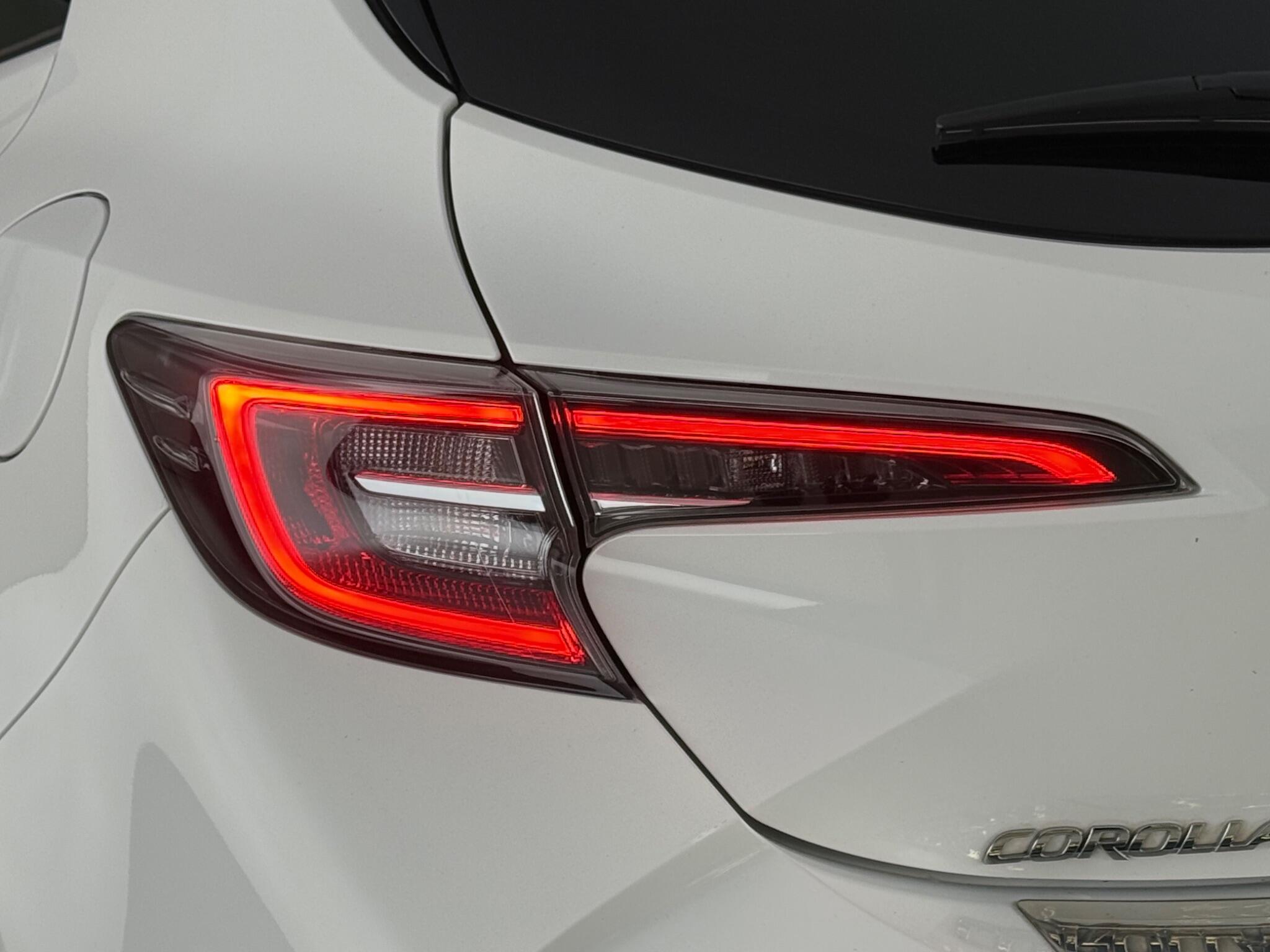 Toyota Corolla view 6