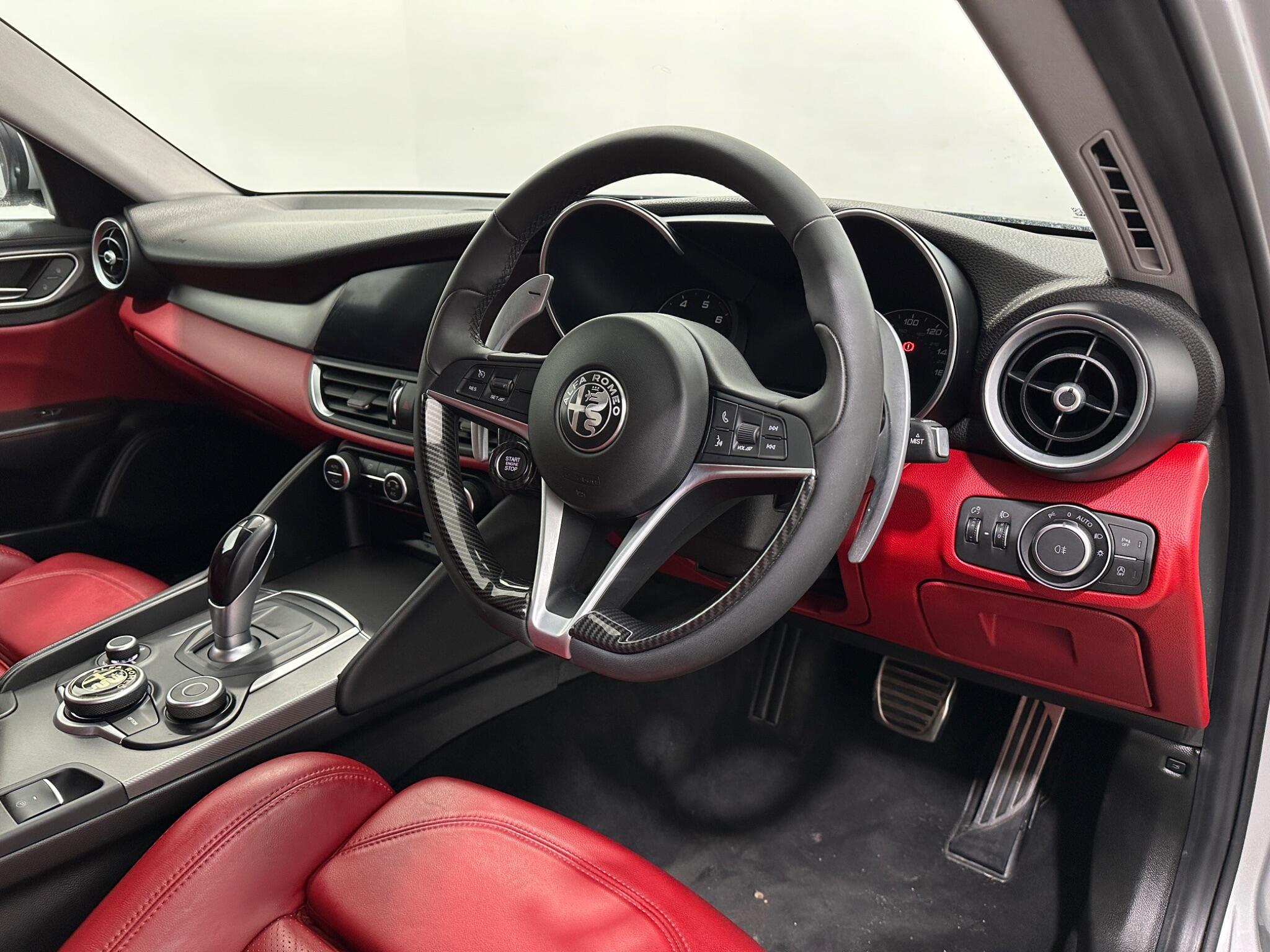 Alfa Romeo Giulia view 11