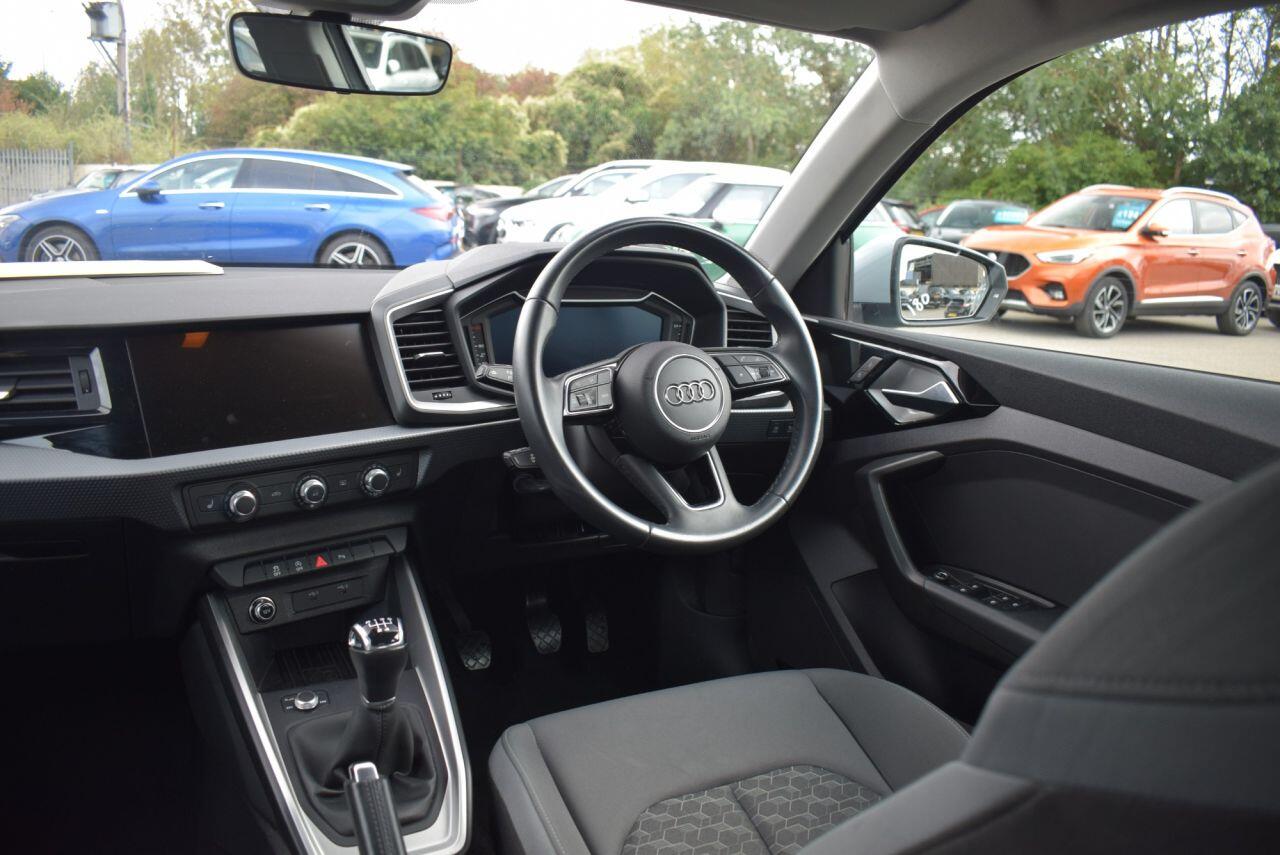 Audi A1 view 2