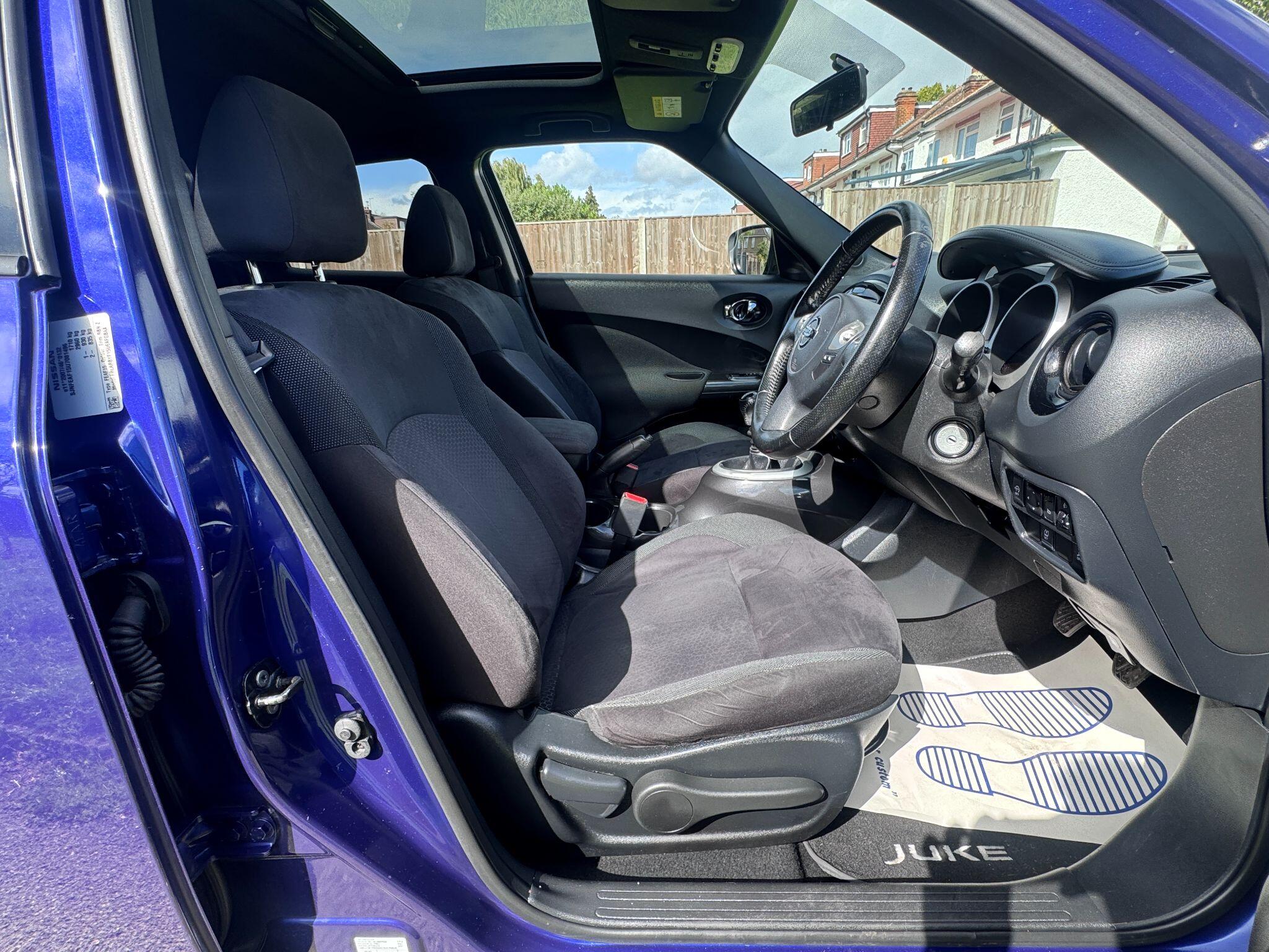 2015 Nissan Juke image 38