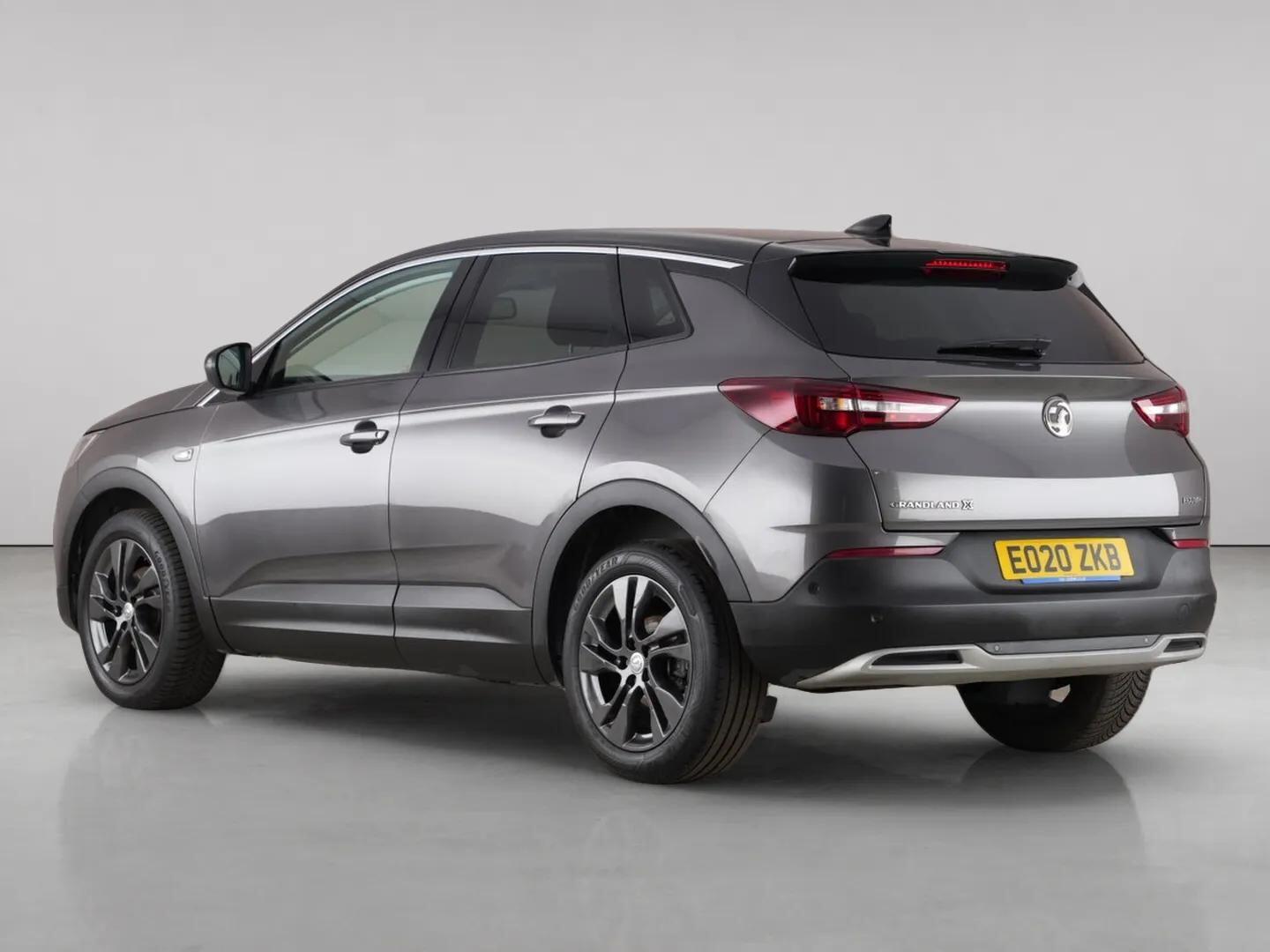 Vauxhall Grandland X view 8