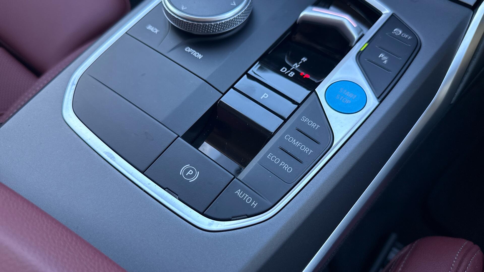 BMW i4 view 43
