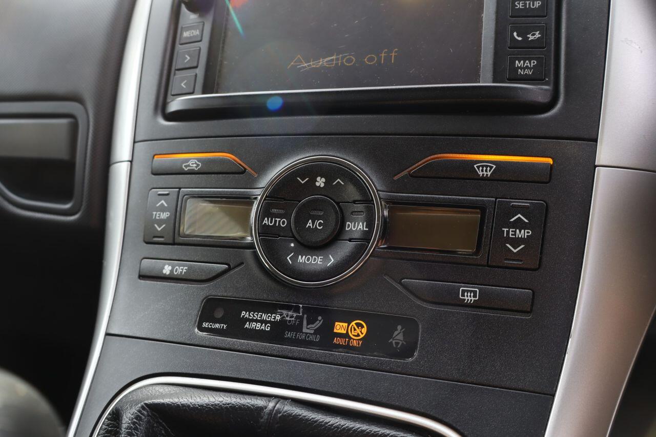 Toyota Auris view 10