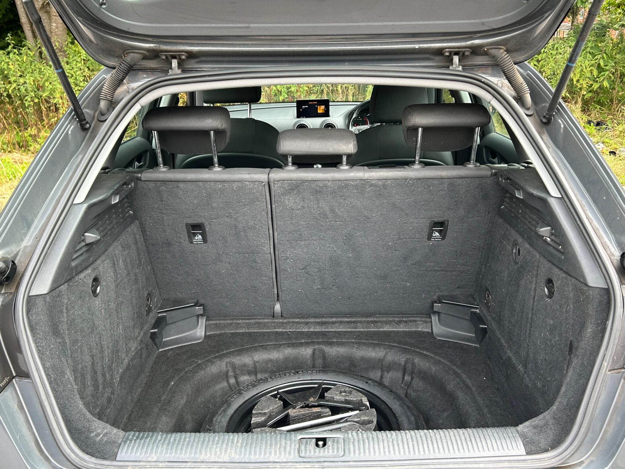 Audi A3 view 44