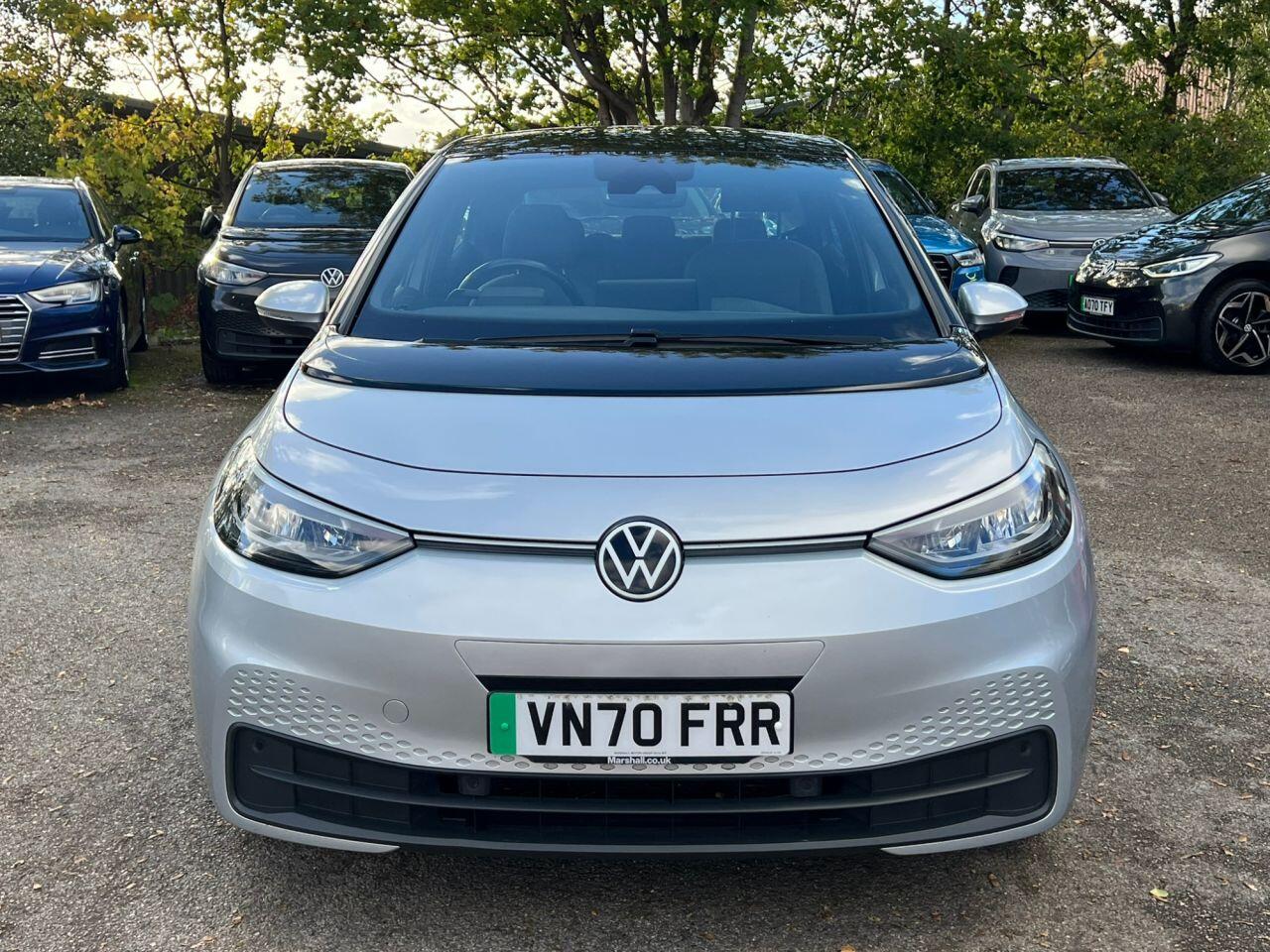 Volkswagen ID.3 view 11
